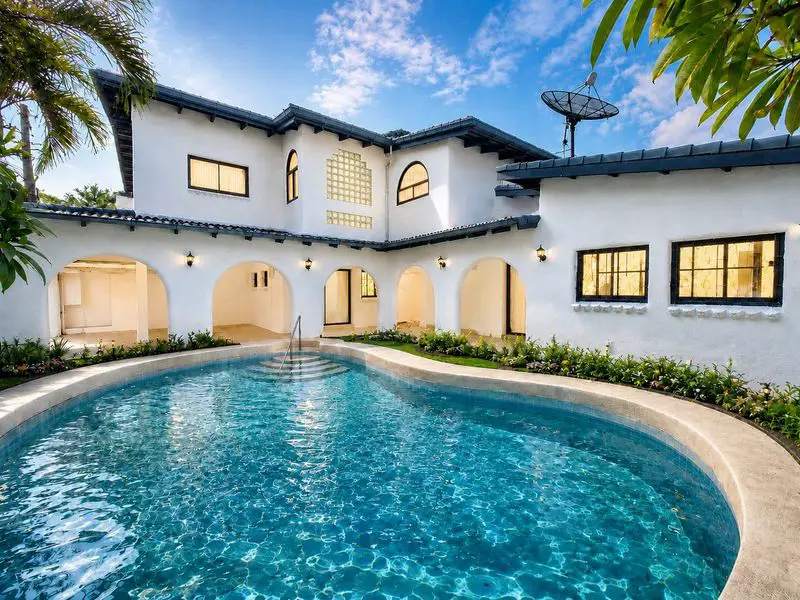 Two-story house with private pool for rent in Palm Springs Village.