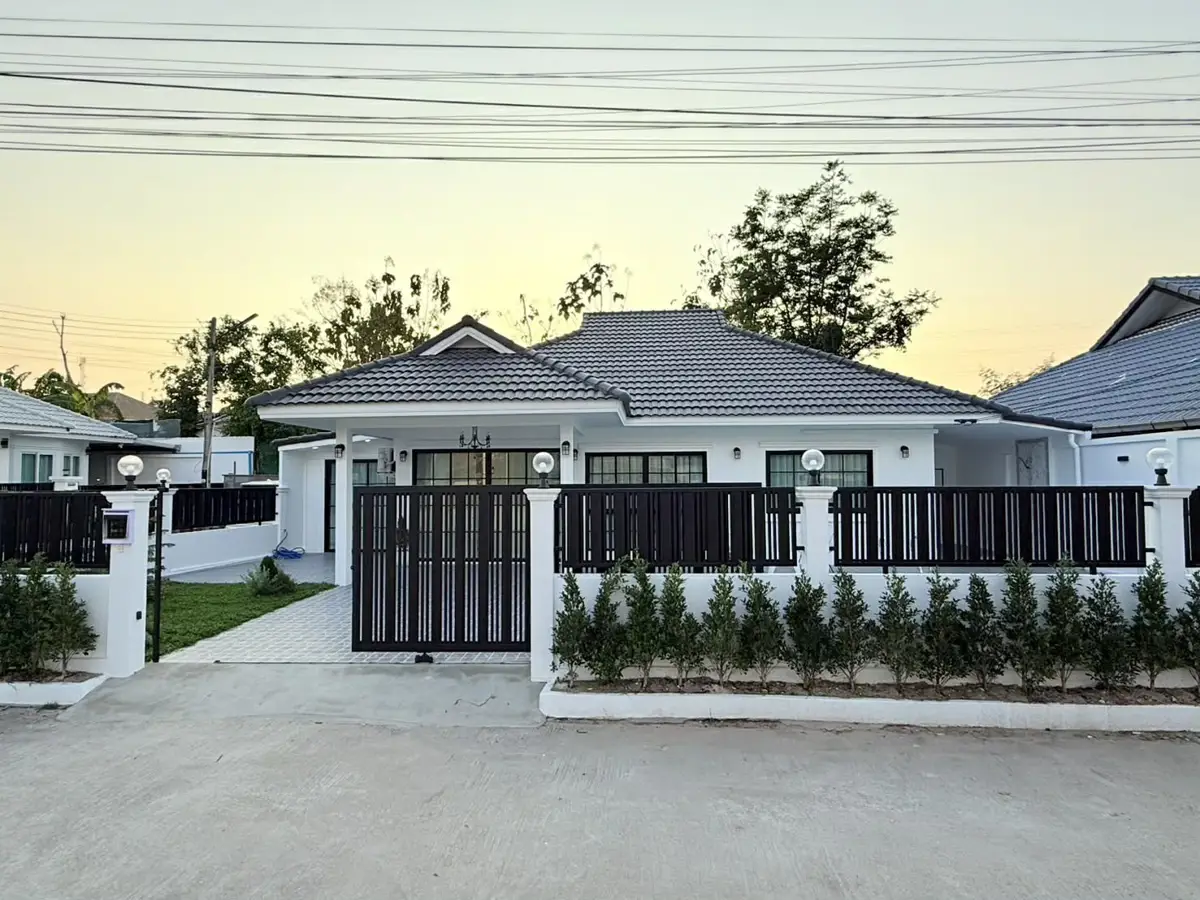 For Sale: Detached Pool Villa, Rawiporn Village 1-2, Soi Khao Noi