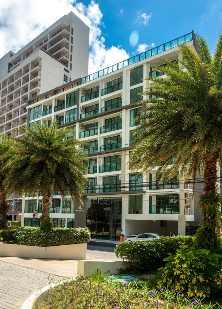 Aurora Pratumnak  Condo For Sale