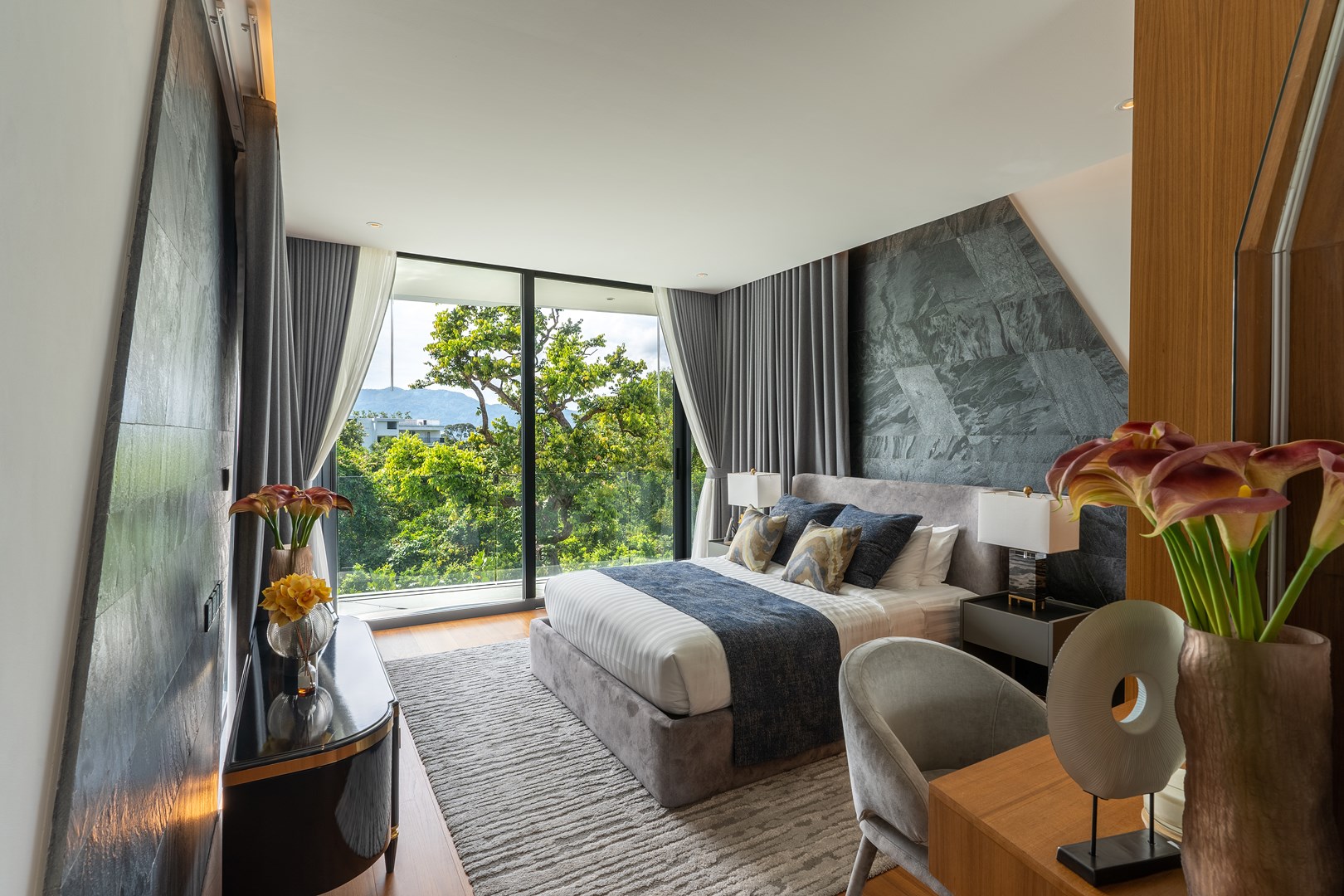 Guest Bedroom 1