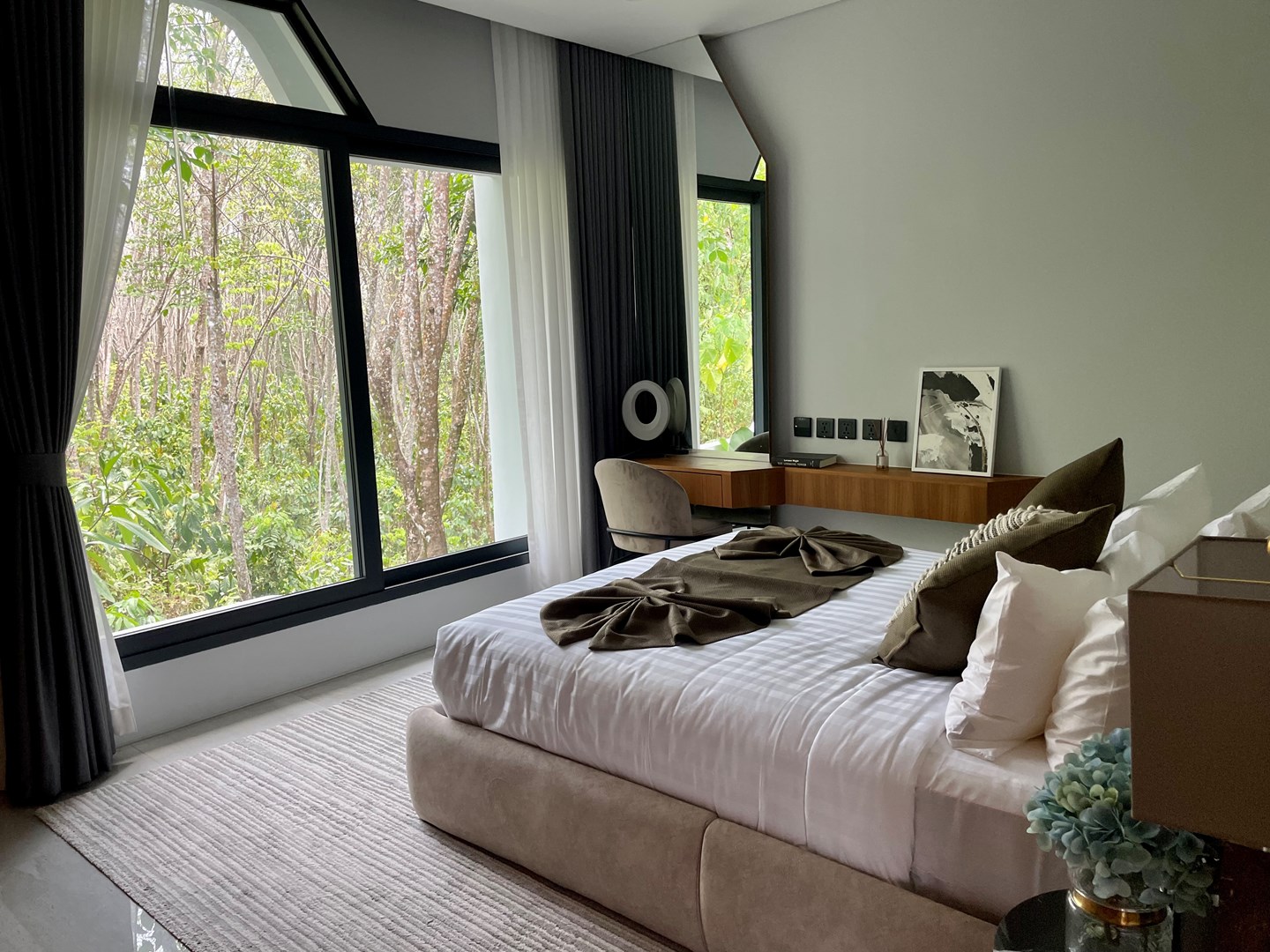 Guest Bedroom 3