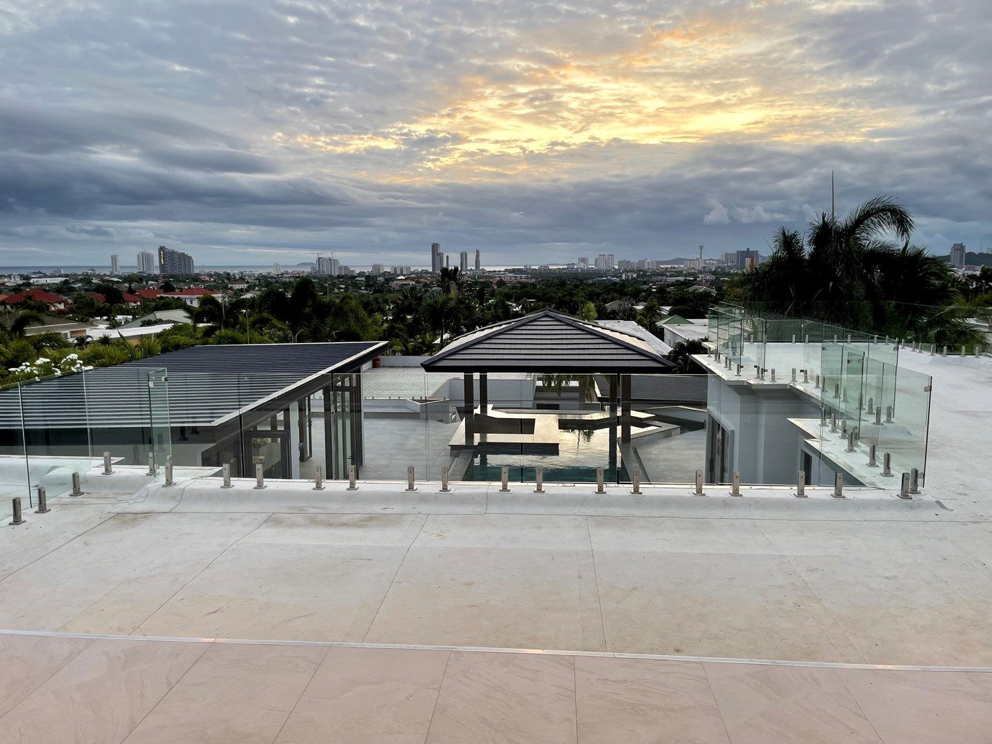 Upper Terrace