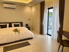 Guest's Bedroom