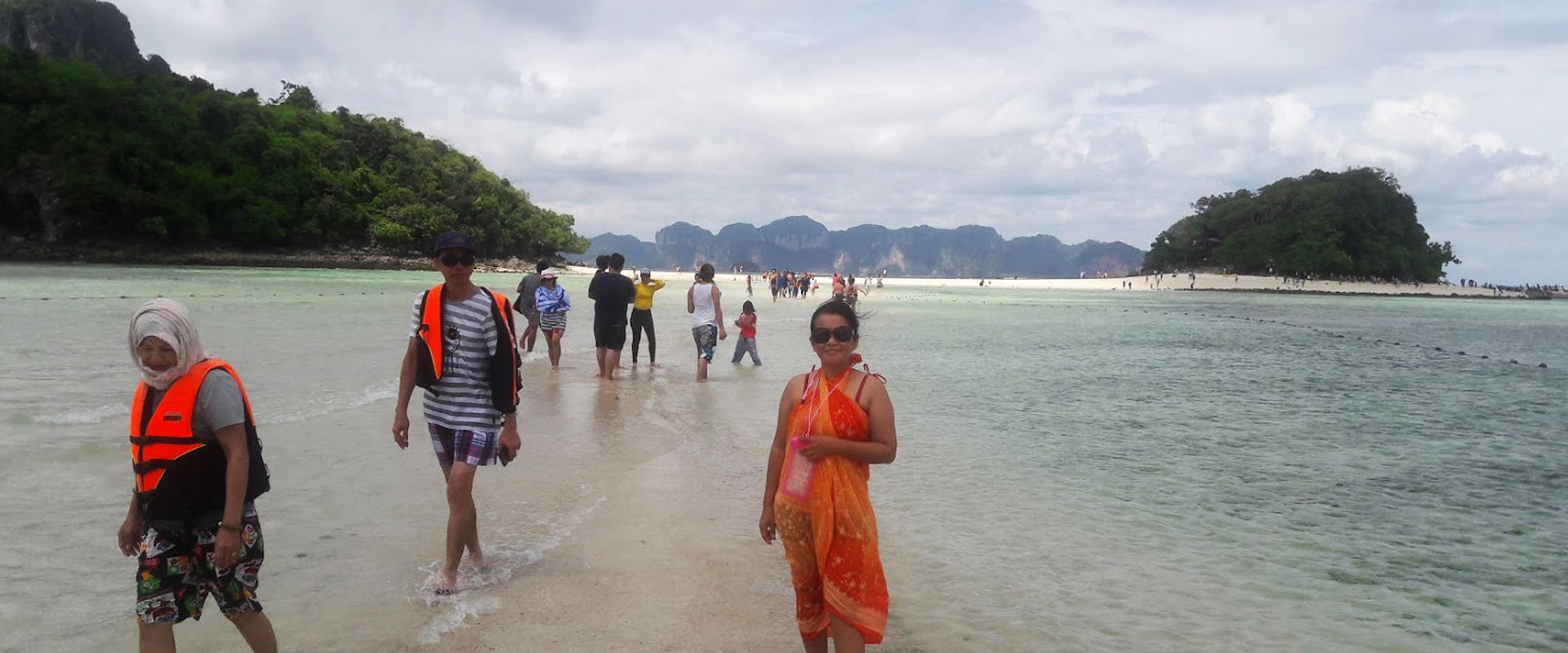 <h1>Krabi </h1><p>Ao Nang Islands</p>