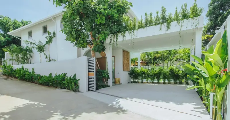 4 Bedroom Pool Villa for rent in Rawai