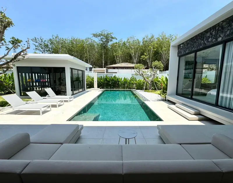 4 Bedroom 4 Bathroom Botanica for sale