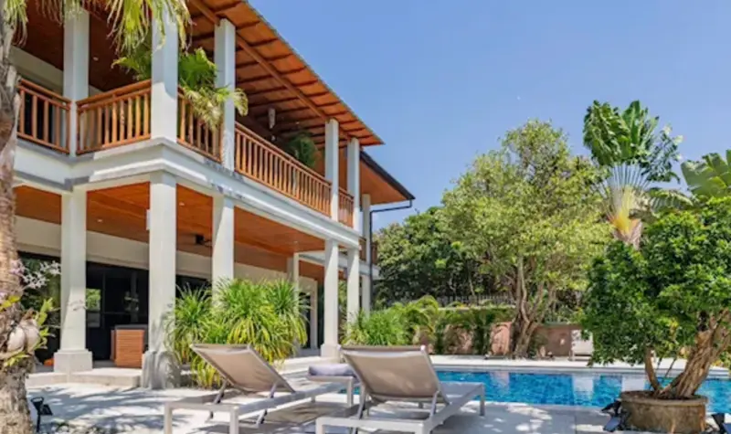 4 Bedroom 5 Bathroom Pool Villa Rawai for rent