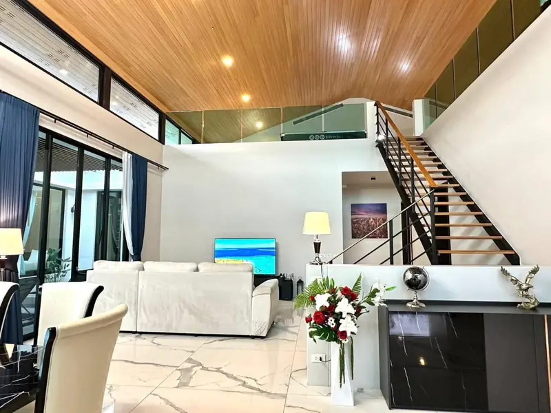 4 Bedroom 5 Bathroom  Villa for rent in Rawai 