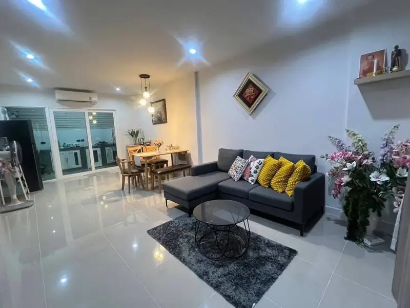 3 Bedroom 2 Bathroom Supalai Bella Thalang for rent