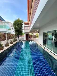 4 Bedroom 4 Bathroom Pool Villa in Naiyang for rent