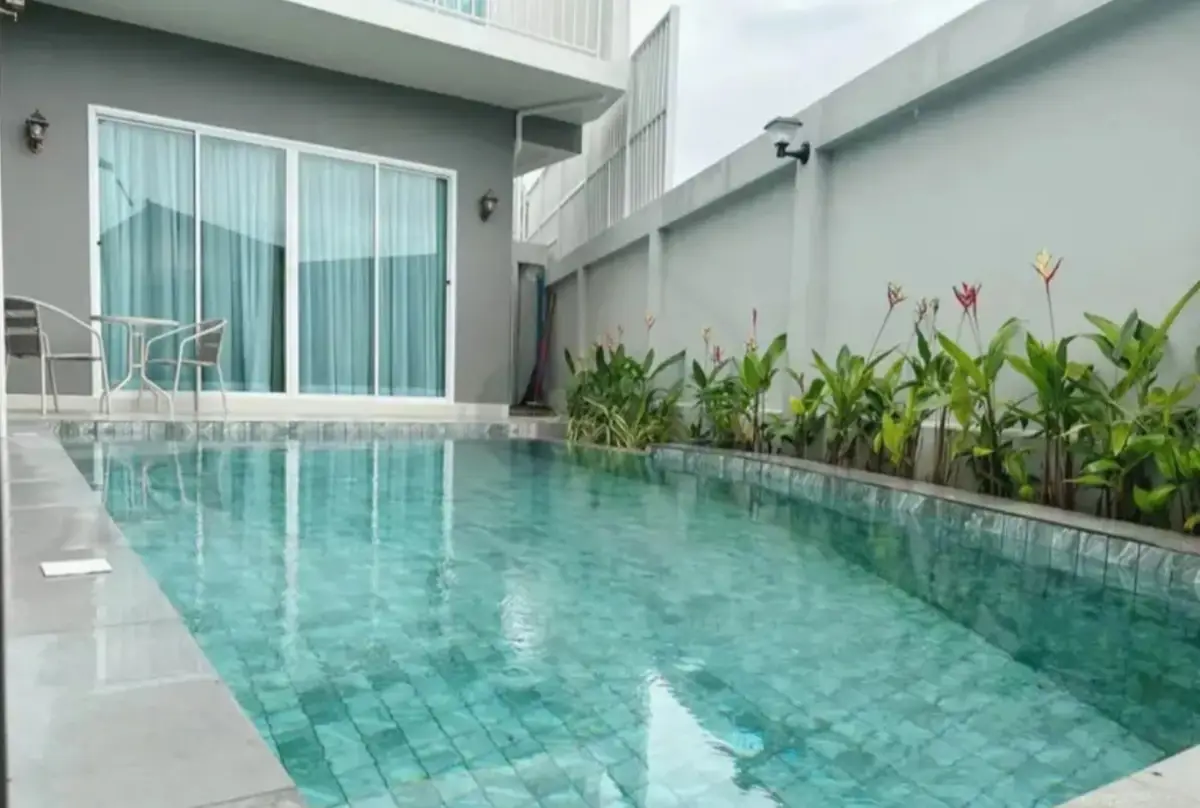 3 Bedroom Private Pool House