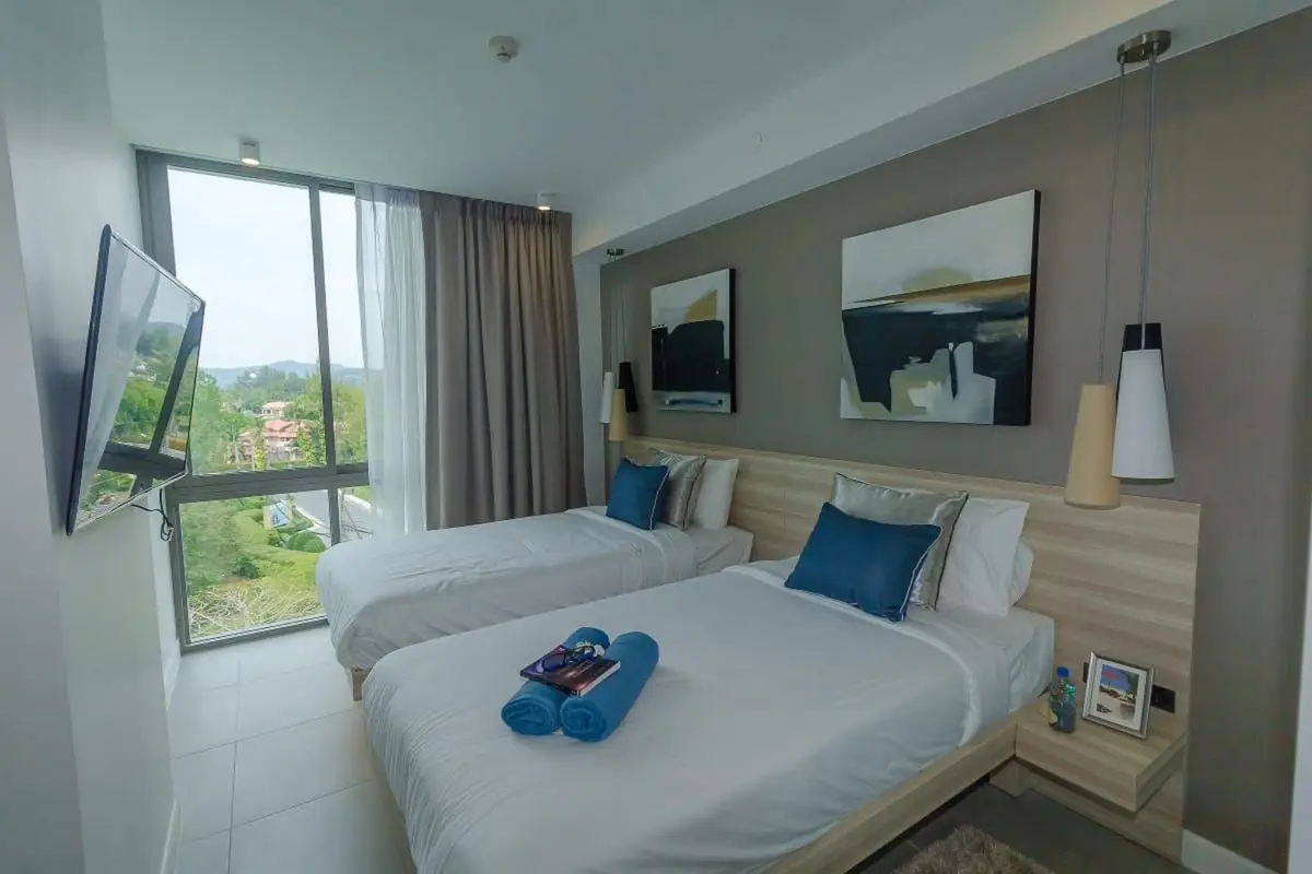 Luxury Condo for Sale & Rent at Oceanstone