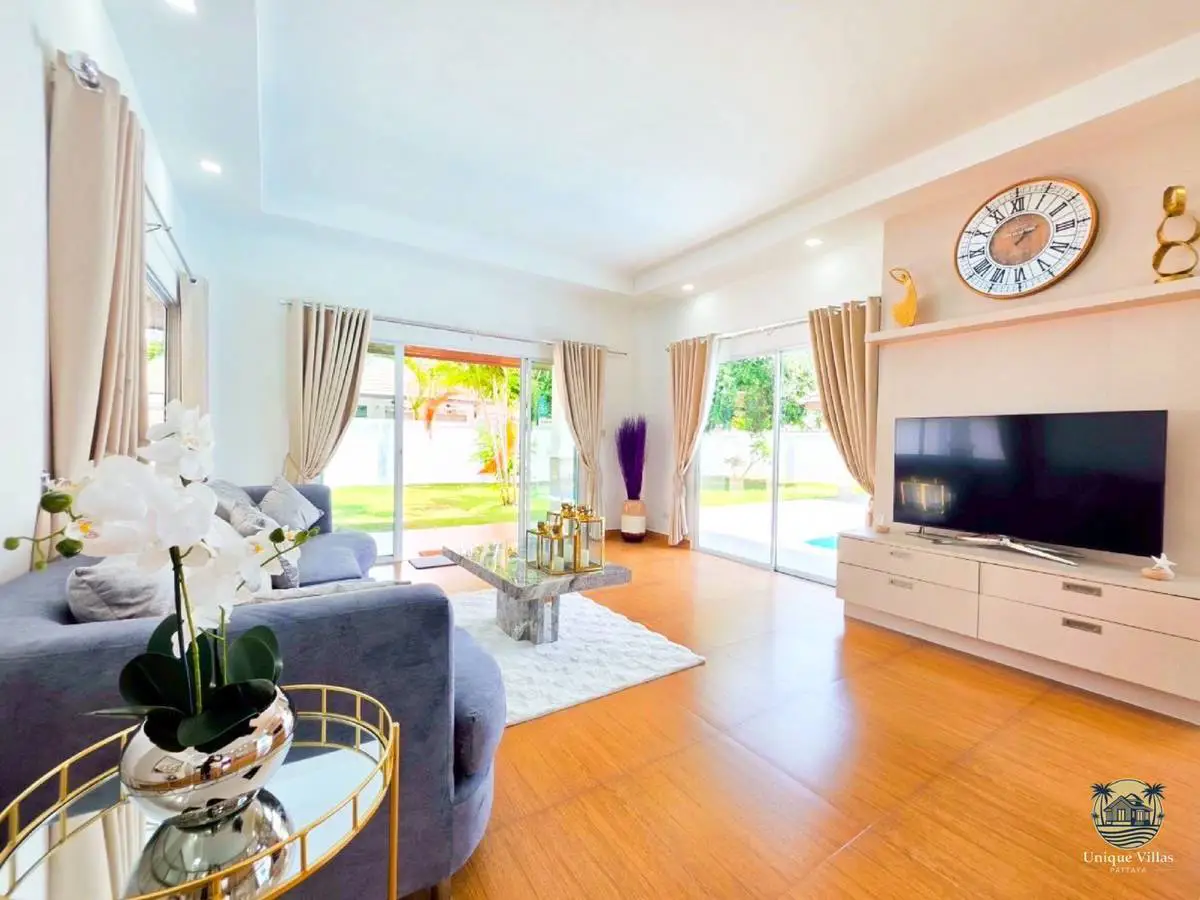  Unique Pool Villa Pattaya 3 Bedroom for sale
