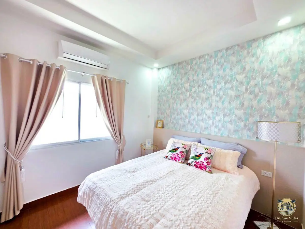  Unique Pool Villa Pattaya 3 Bedroom for sale