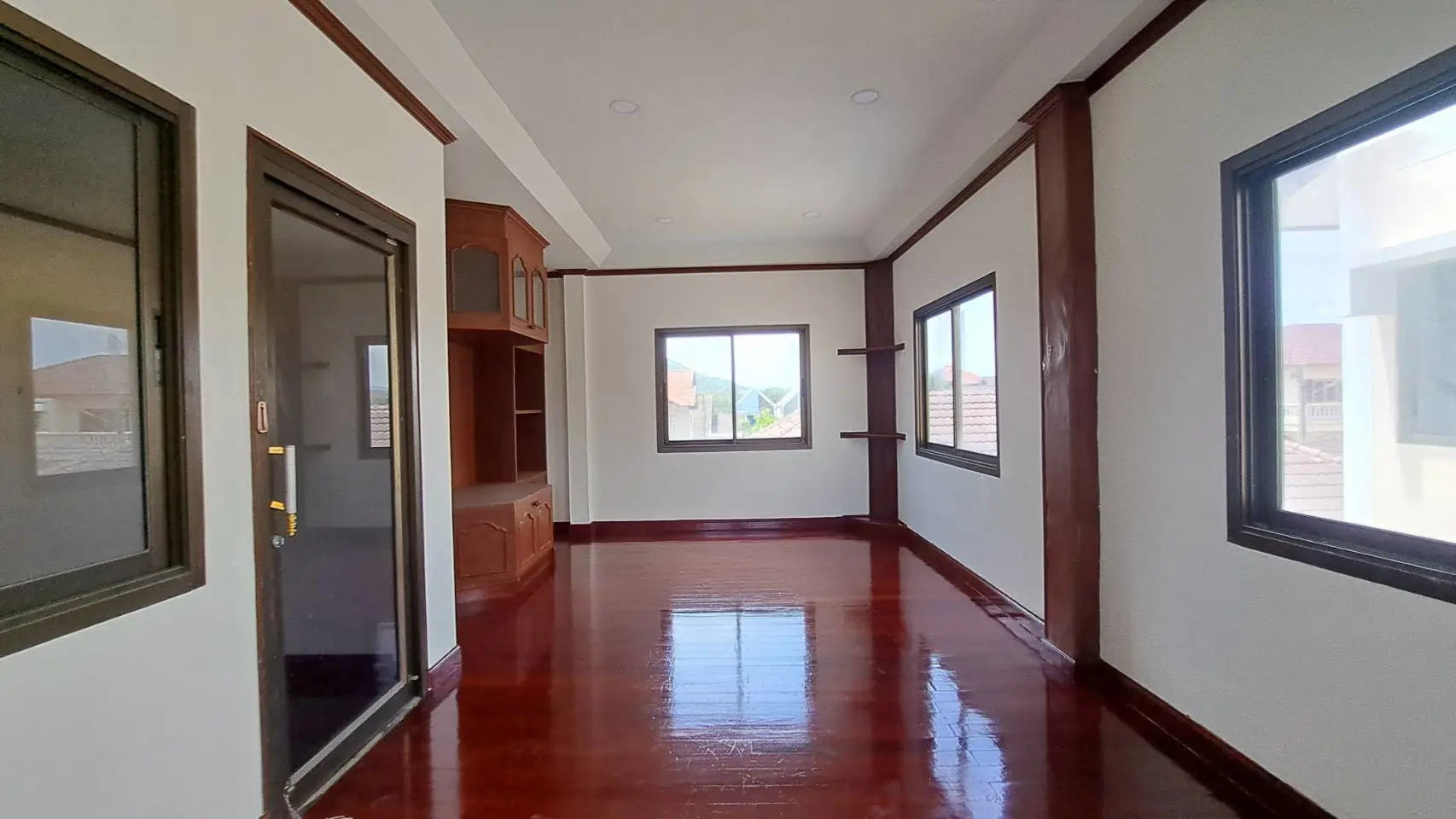 Two-story house in Trakulthong Village, Sriracha 5 Bed for sale