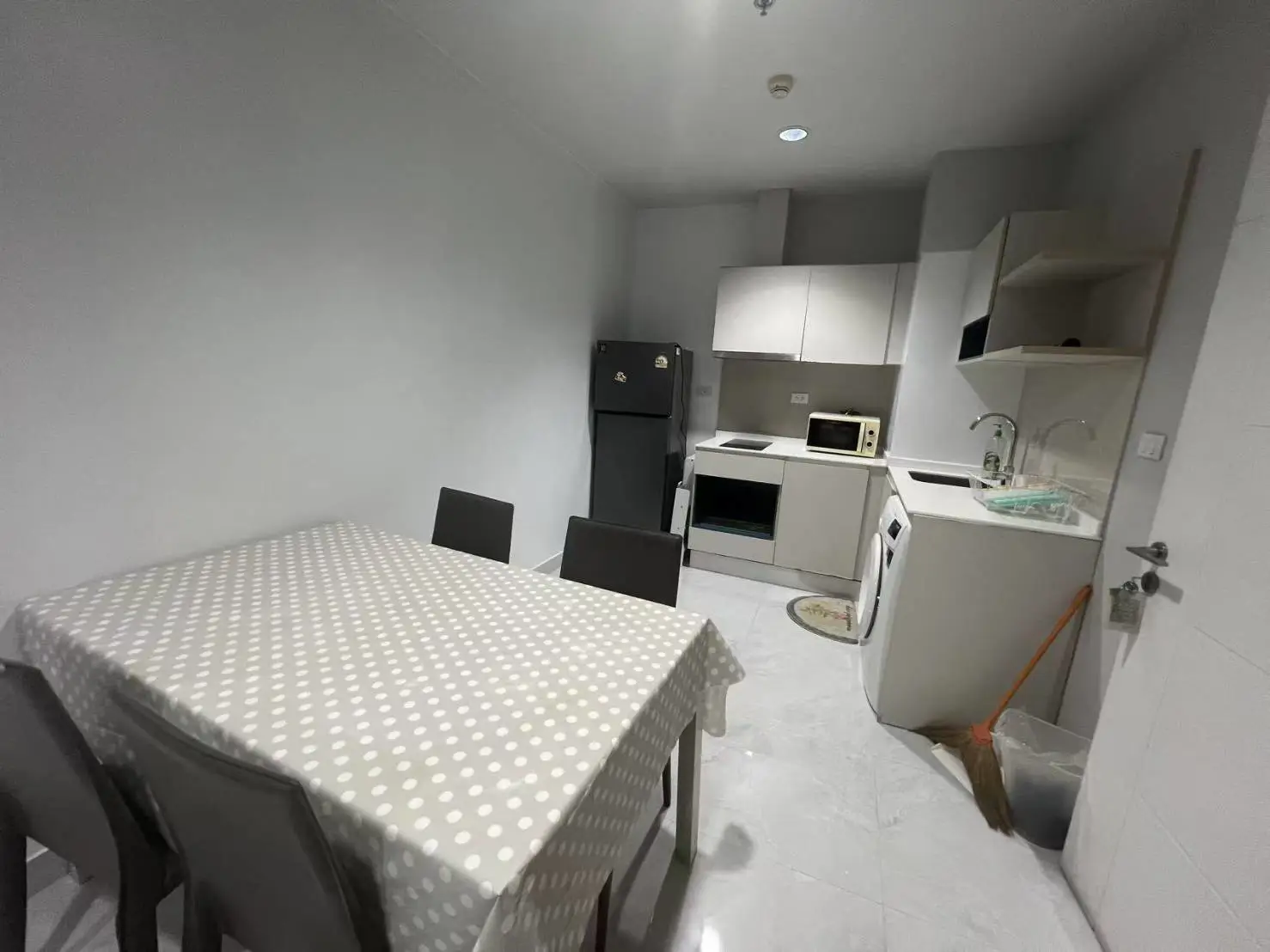 Centric Sea 1 Bedroom for rent