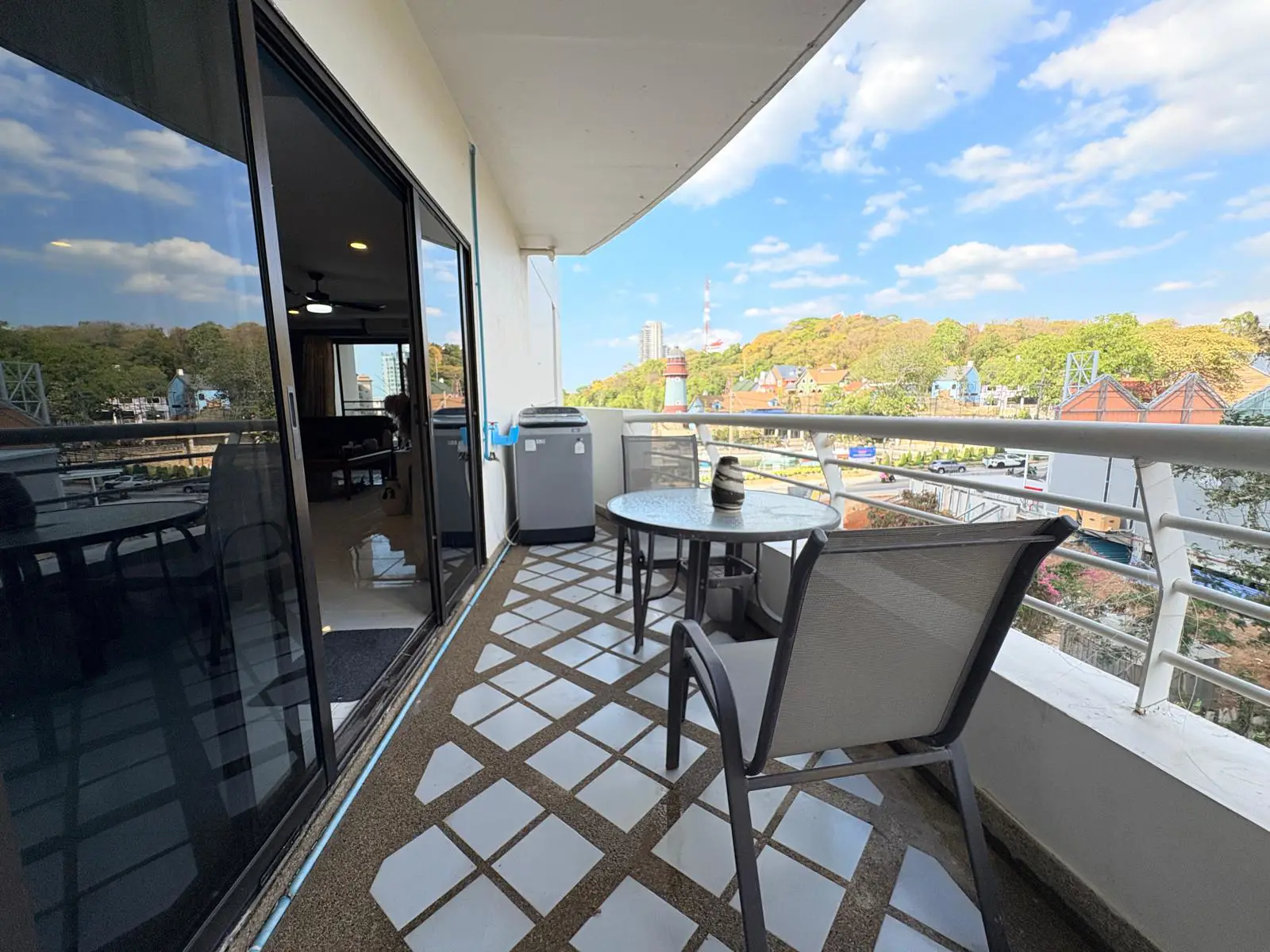 Pattaya Hill Resort Pratumnak 1 Bedroom for sale