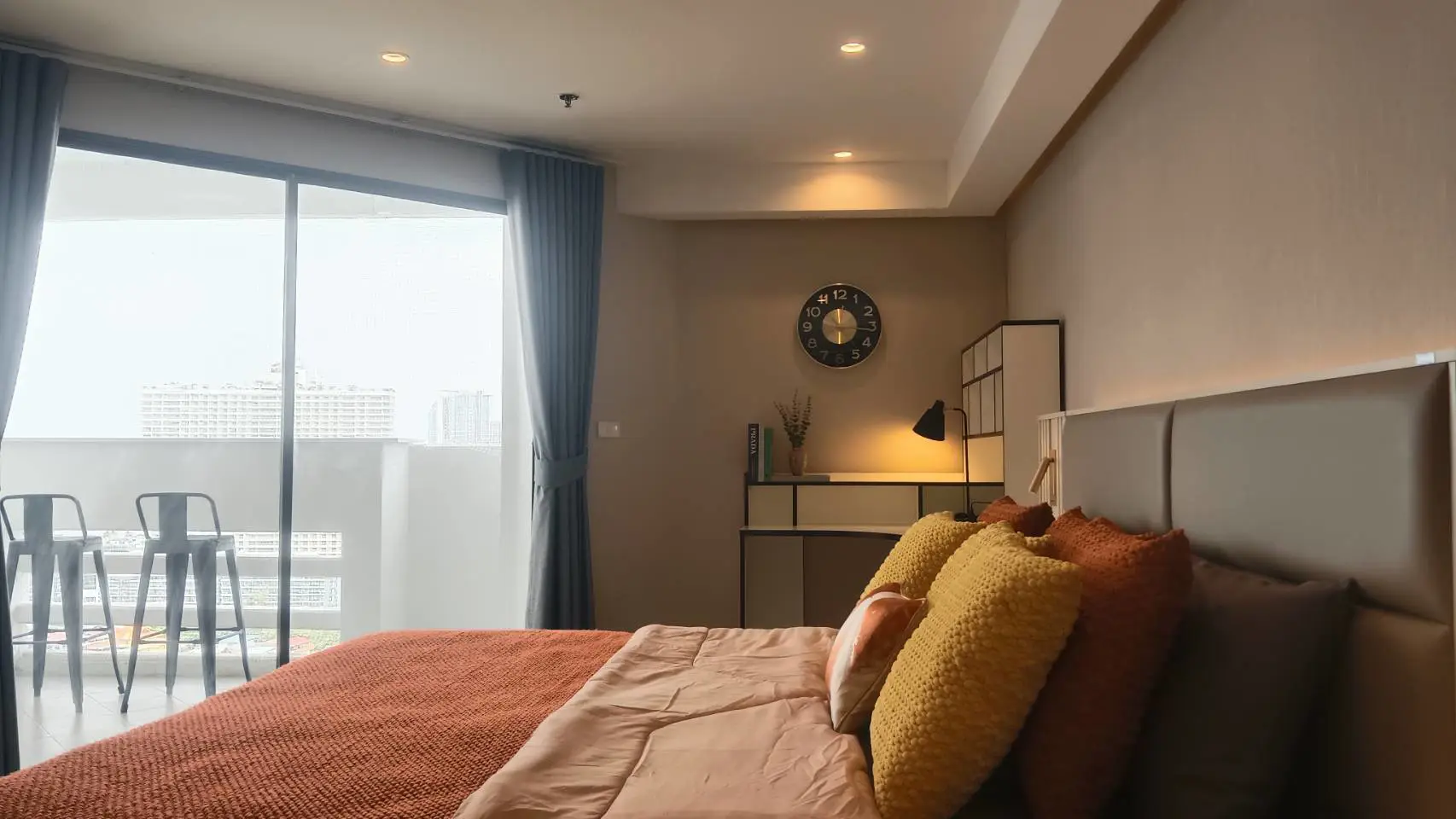 Paradise Condominium 1 Bedroom for rent and for sale
