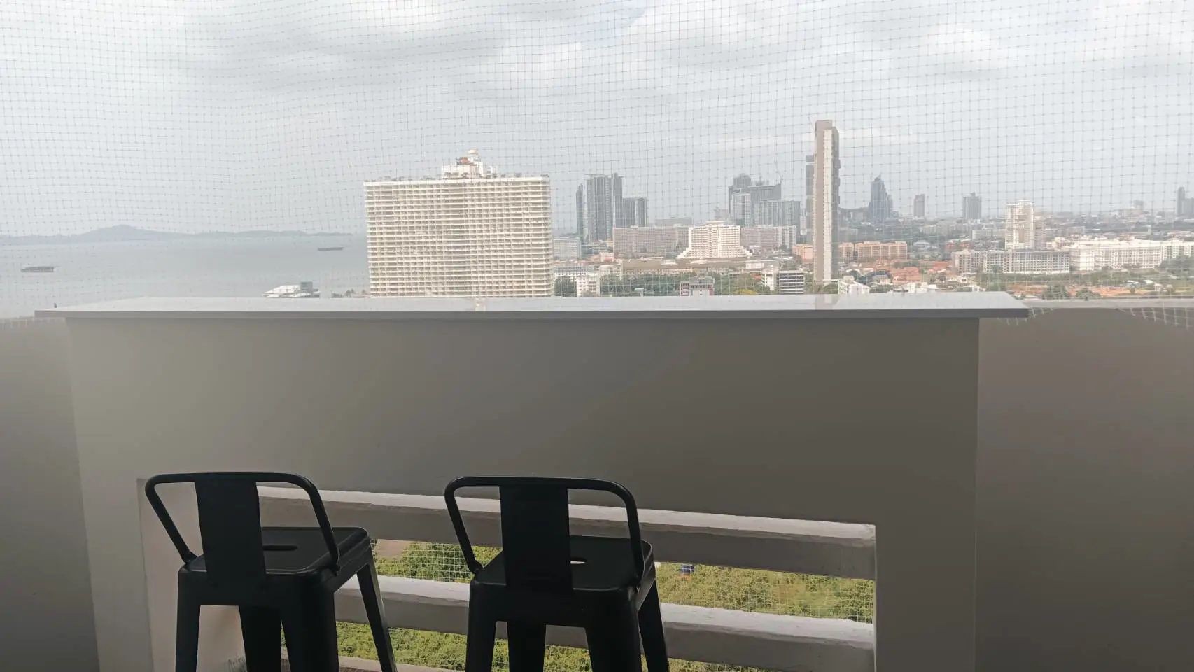 Paradise Condominium 1 Bedroom for rent and for sale