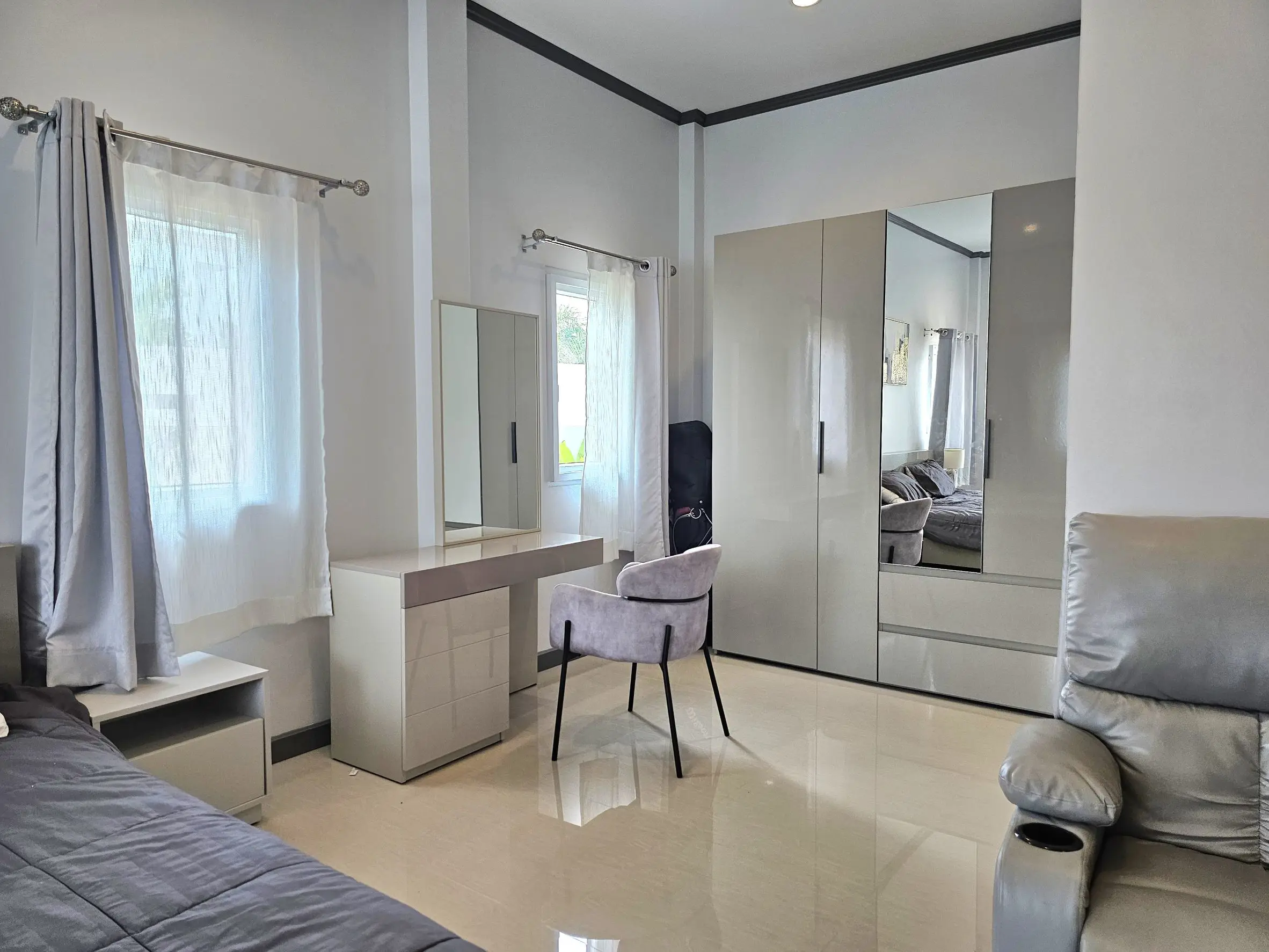 For Rent In Huay Yai 3 bedrooms  2 bathrooms  1 Office 