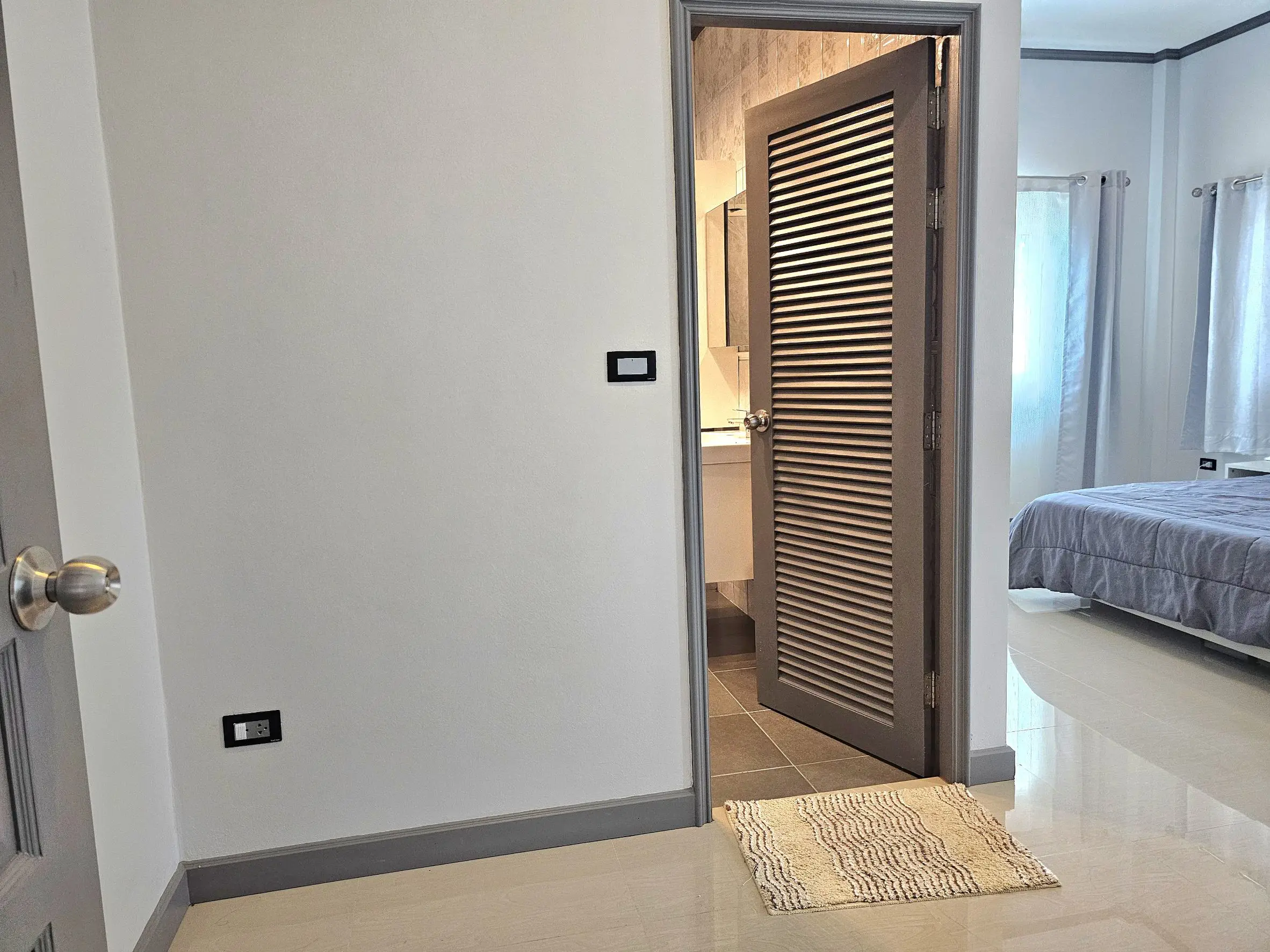 For Rent In Huay Yai 3 bedrooms  2 bathrooms  1 Office 