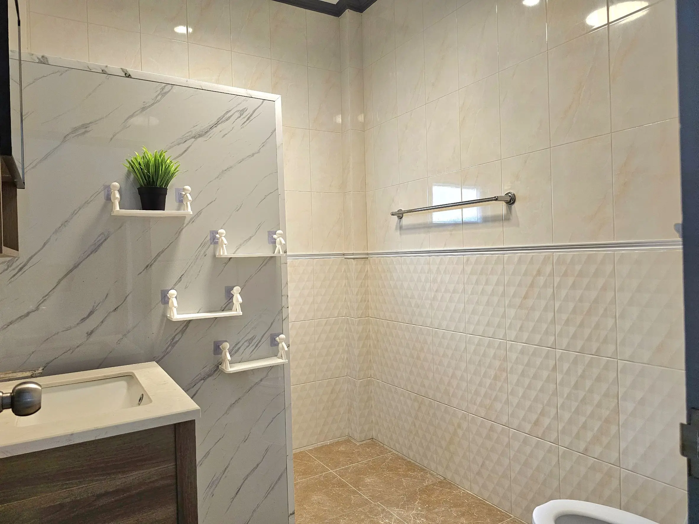 For Rent In Huay Yai 3 bedrooms  2 bathrooms  1 Office 