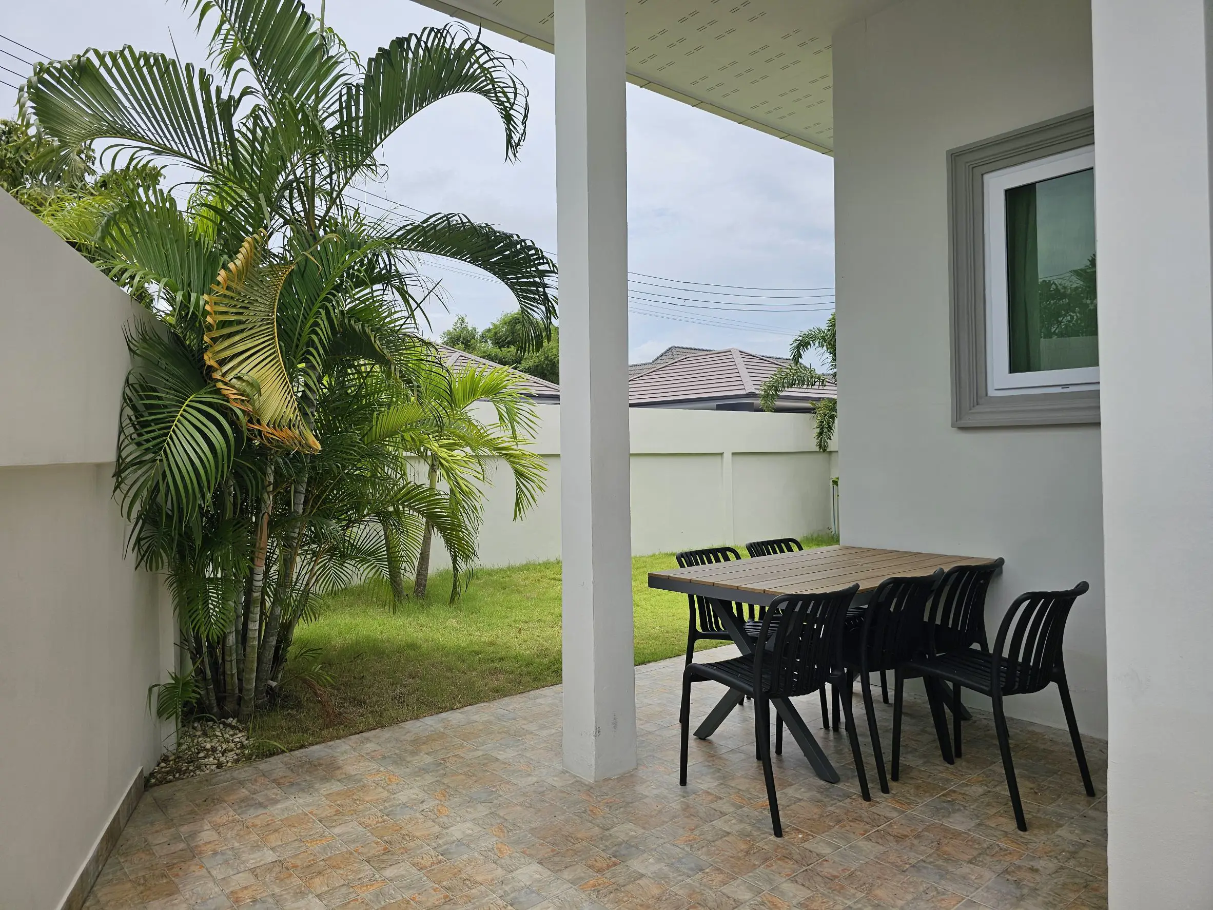 For Rent In Huay Yai 3 bedrooms  2 bathrooms  1 Office 