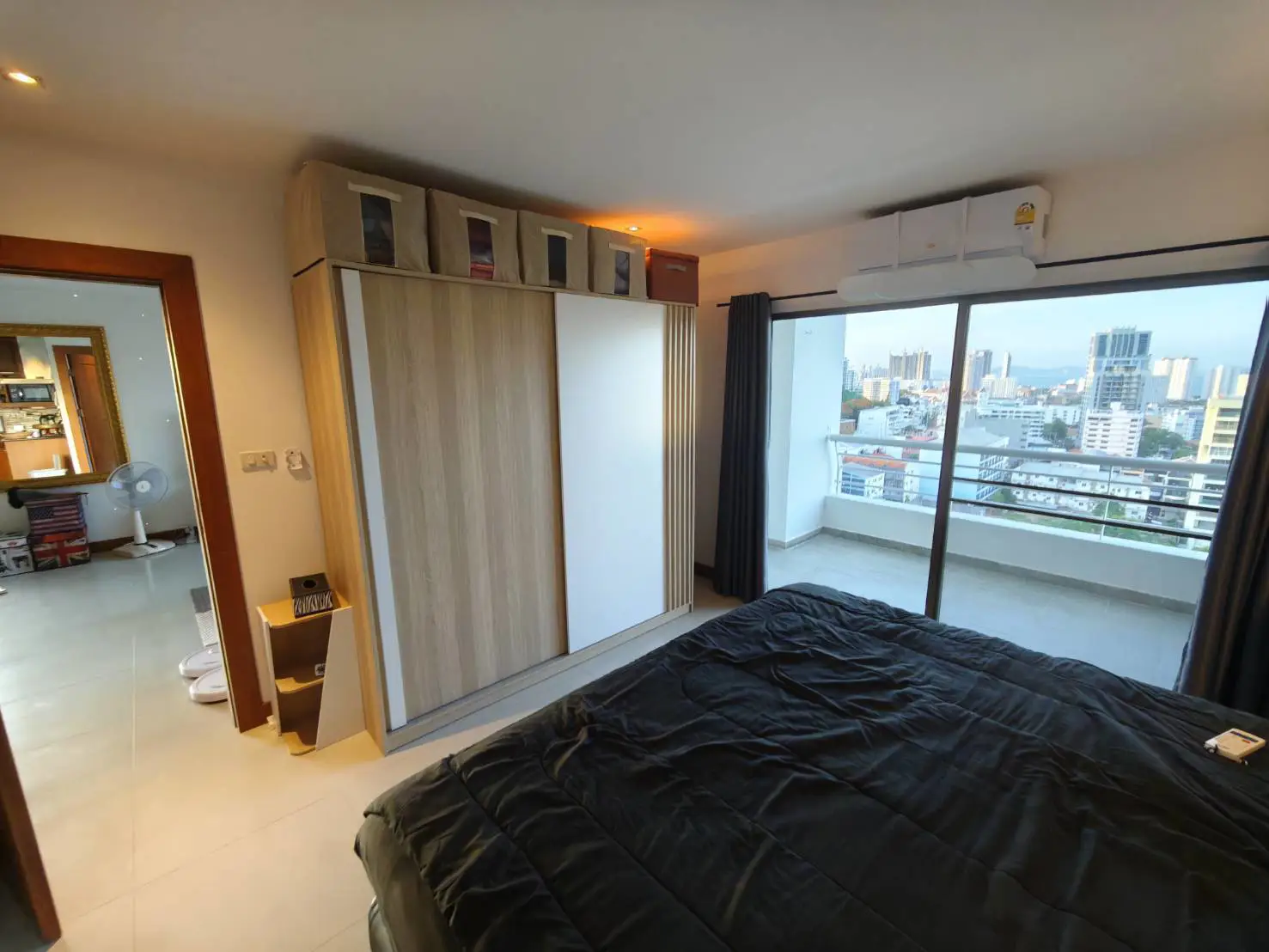Pattaya Hill Resort 2 Bedroom for sale