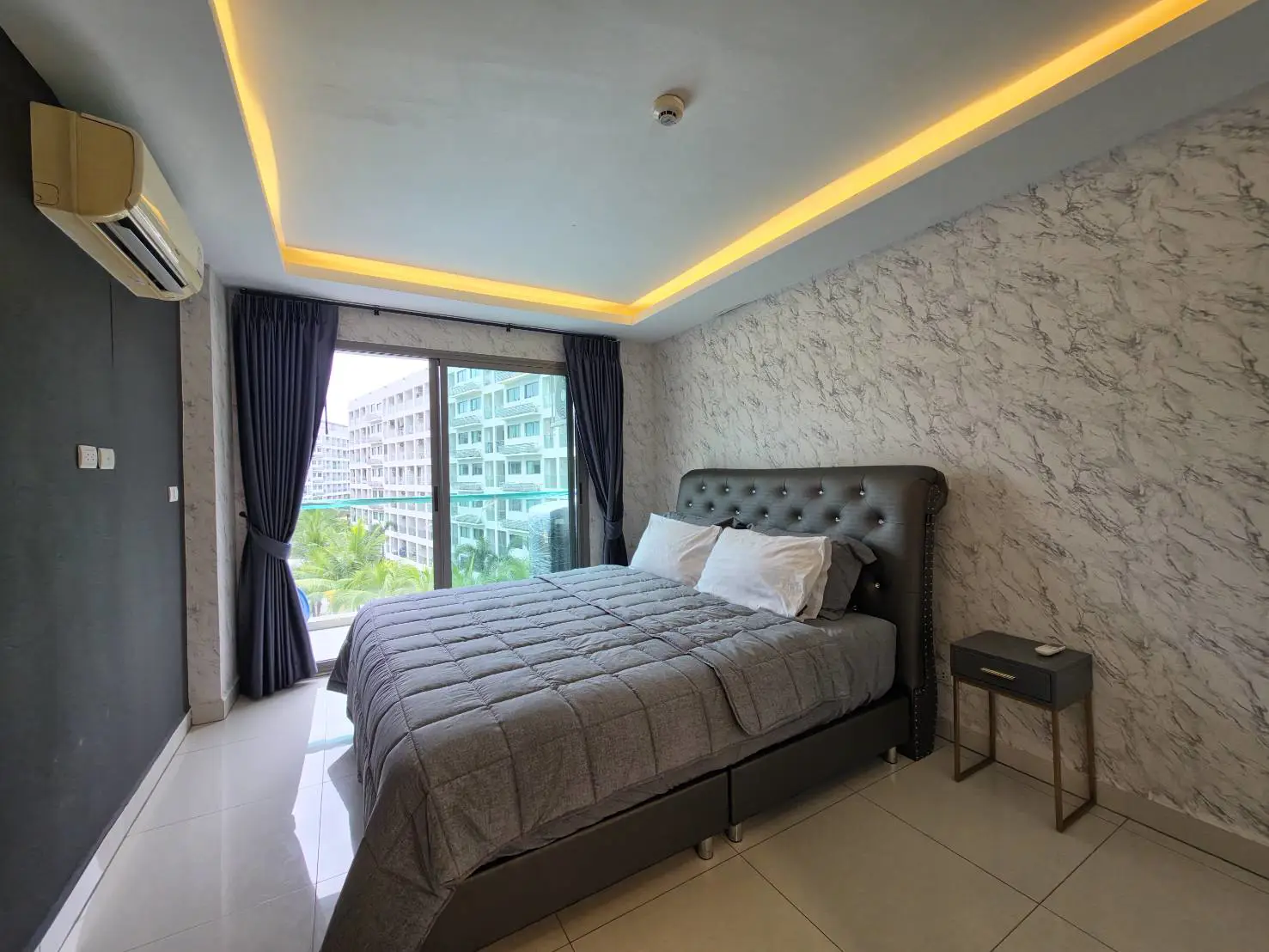 Laguna Beach Resort 31 Bedroom for rent