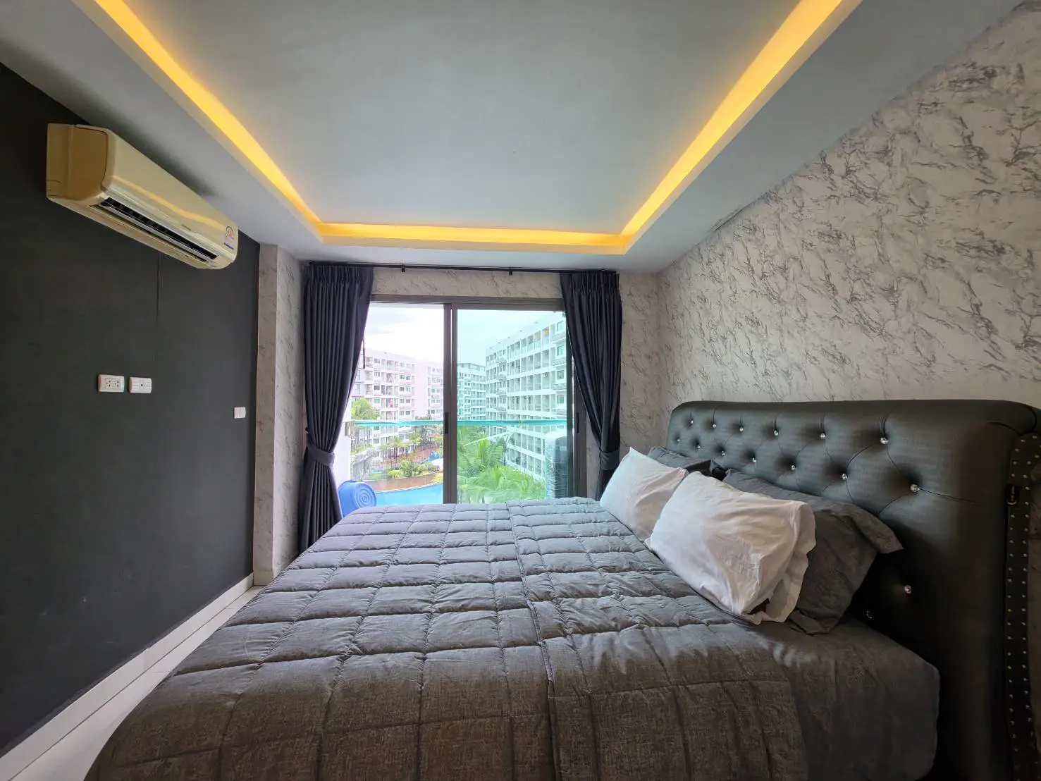 Laguna Beach Resort 31 Bedroom for rent