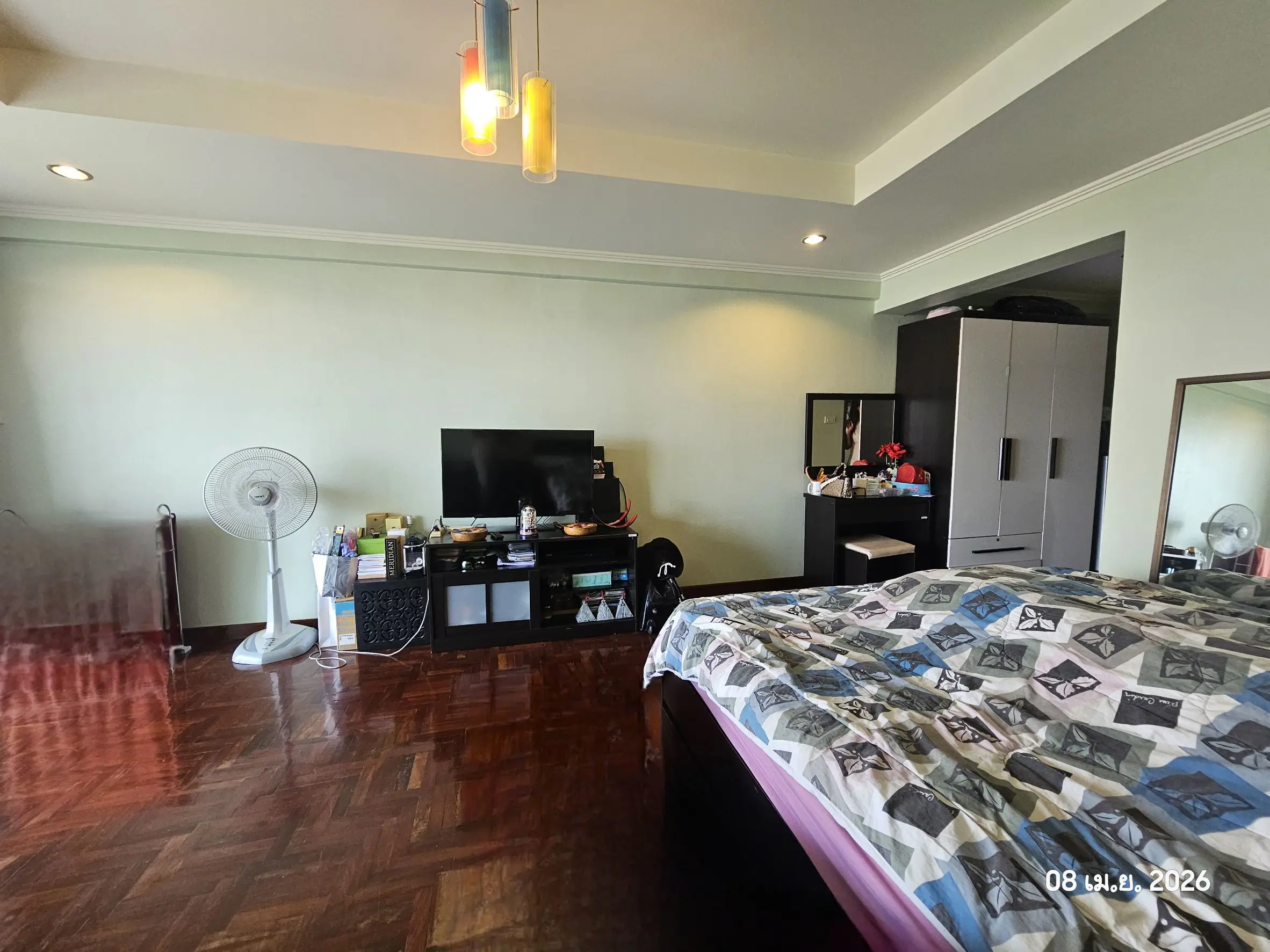 Sombat condo Pratumnak Studio for sale
