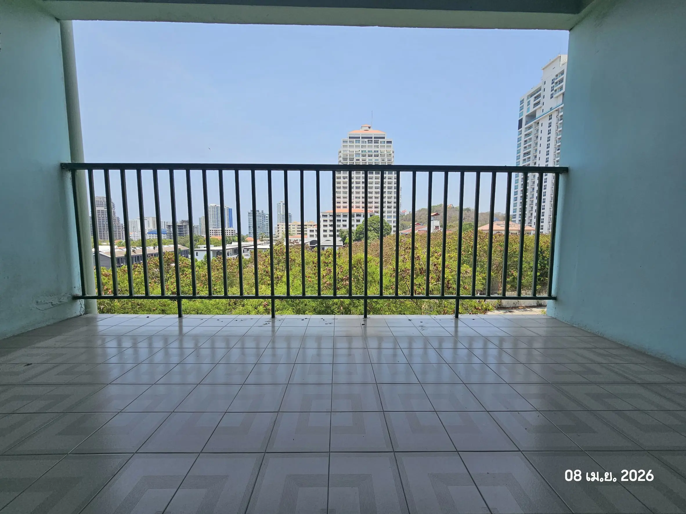 Sombat condo Pratumnak Studio for sale