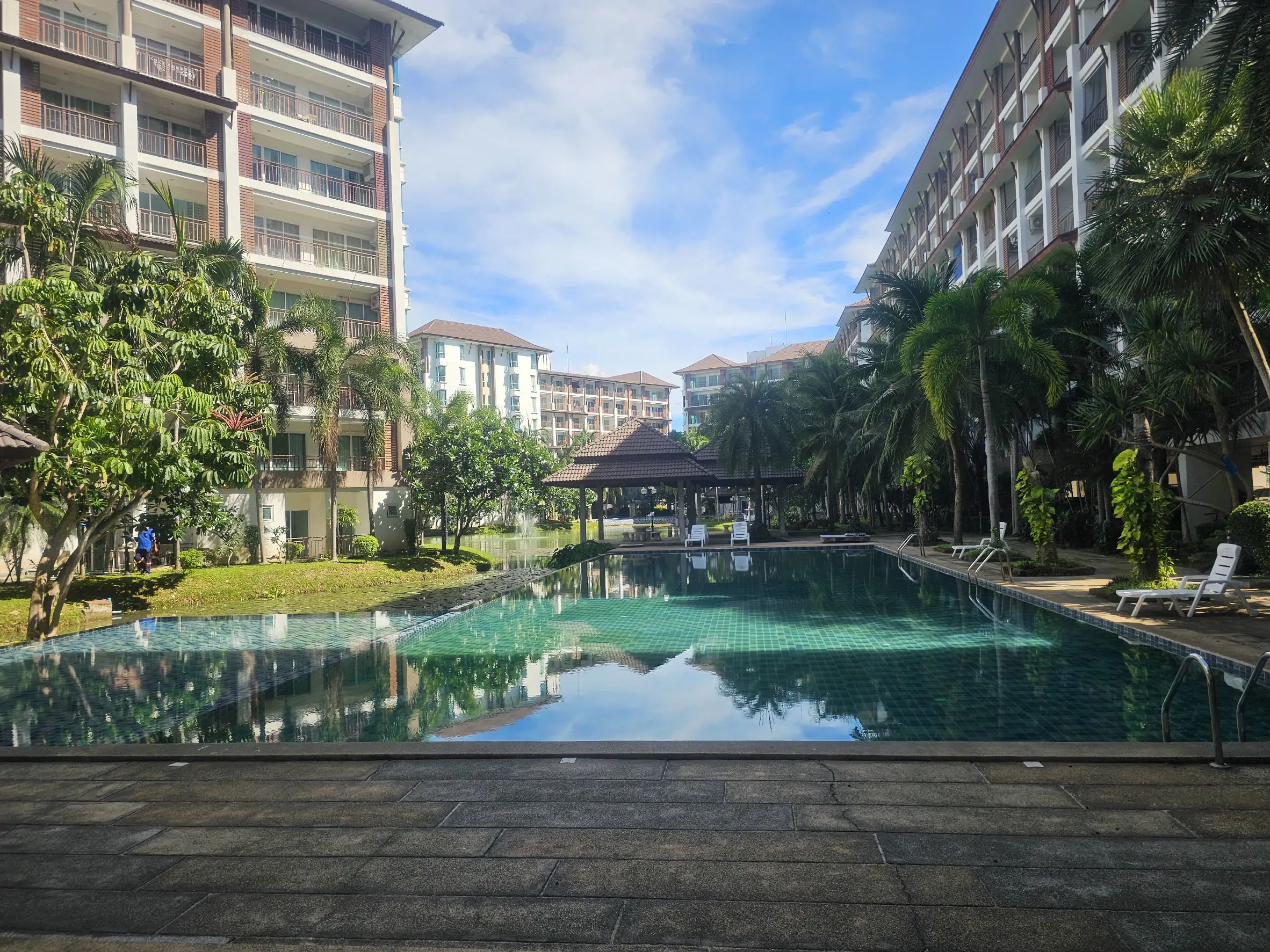 AD Bang Saray Lake and Resort Studio for sale