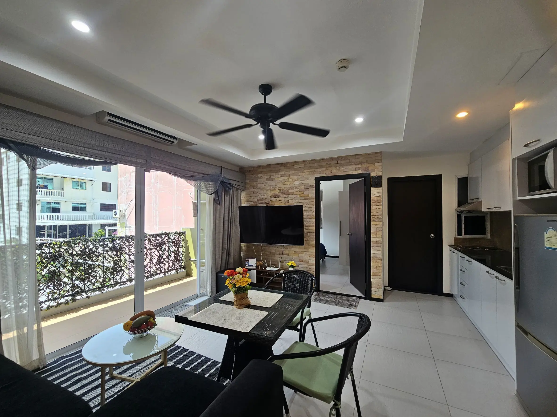 Siam Oriental Twins 1 Bedroom for sale and for rent
