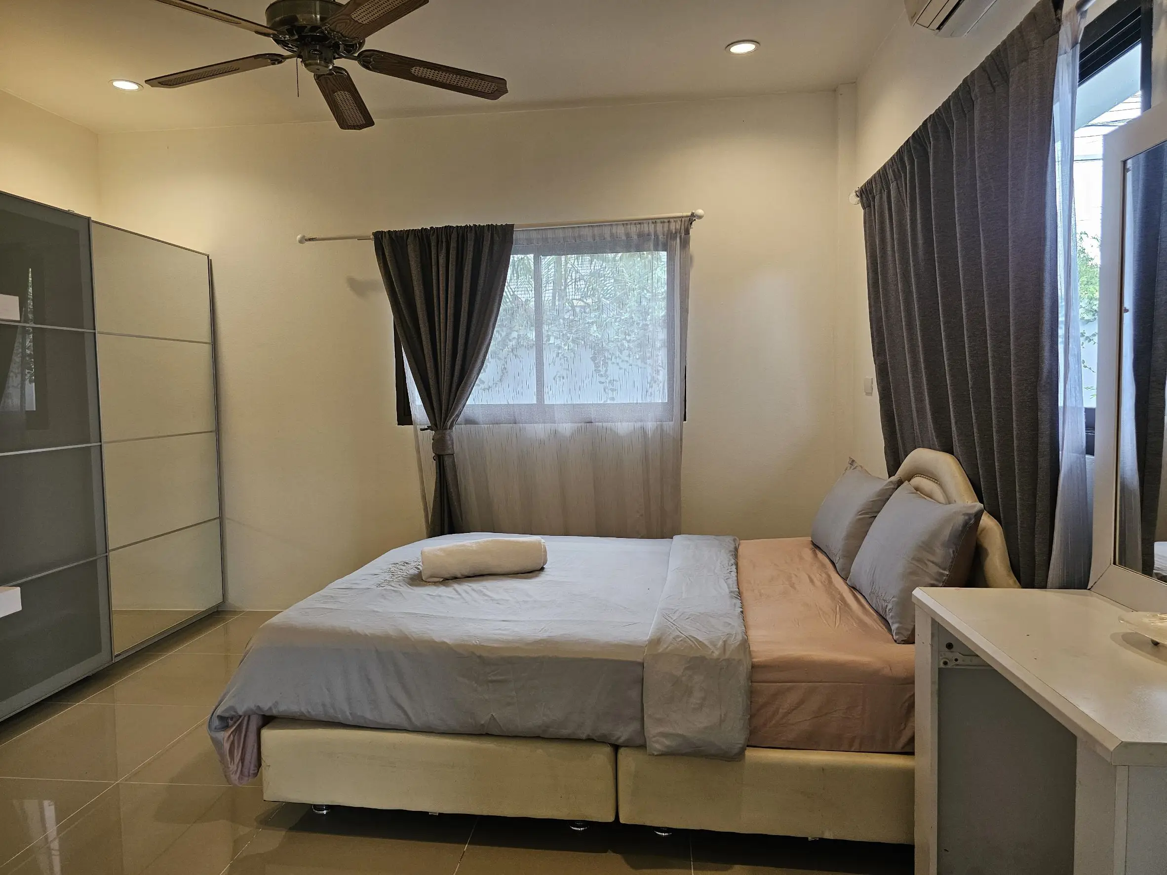 Pool villa in Huay Yai 3 Bedroom for rent