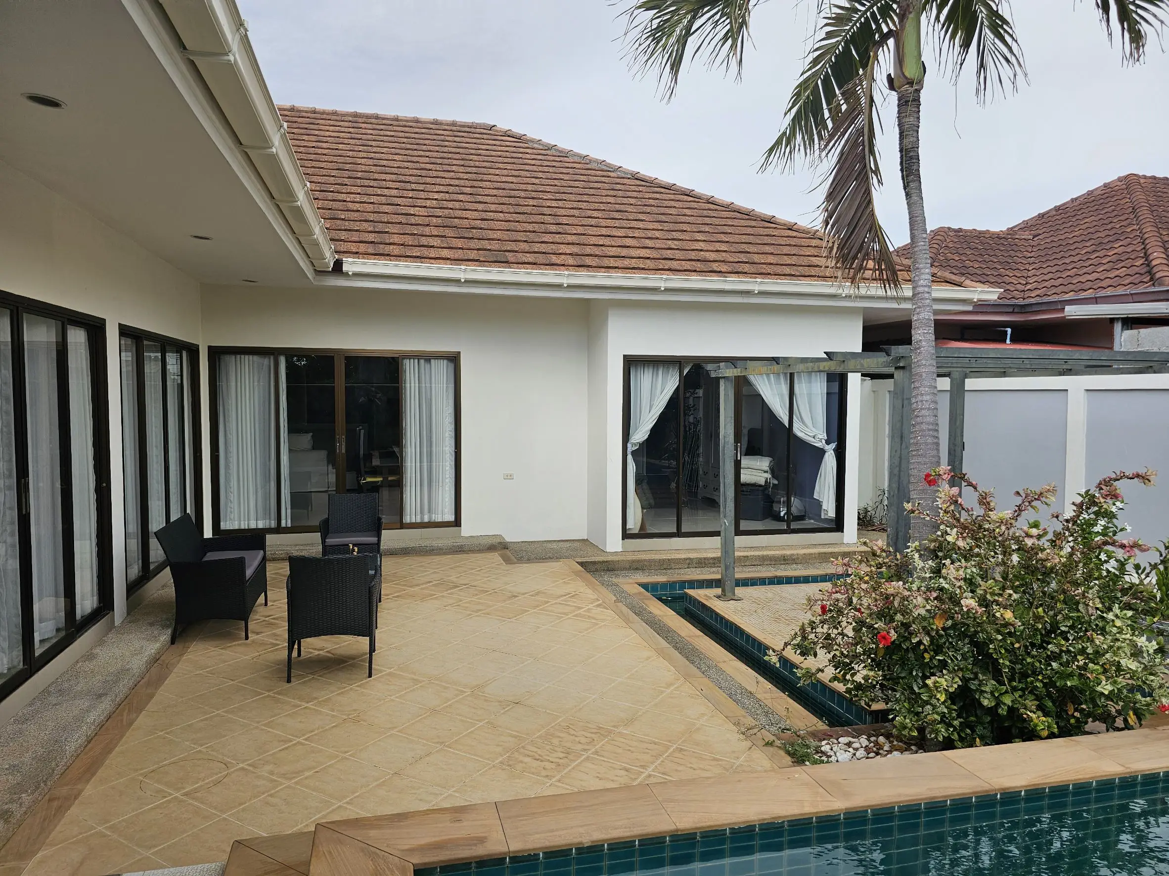Pool villa in Huay Yai 3 Bedroom for rent