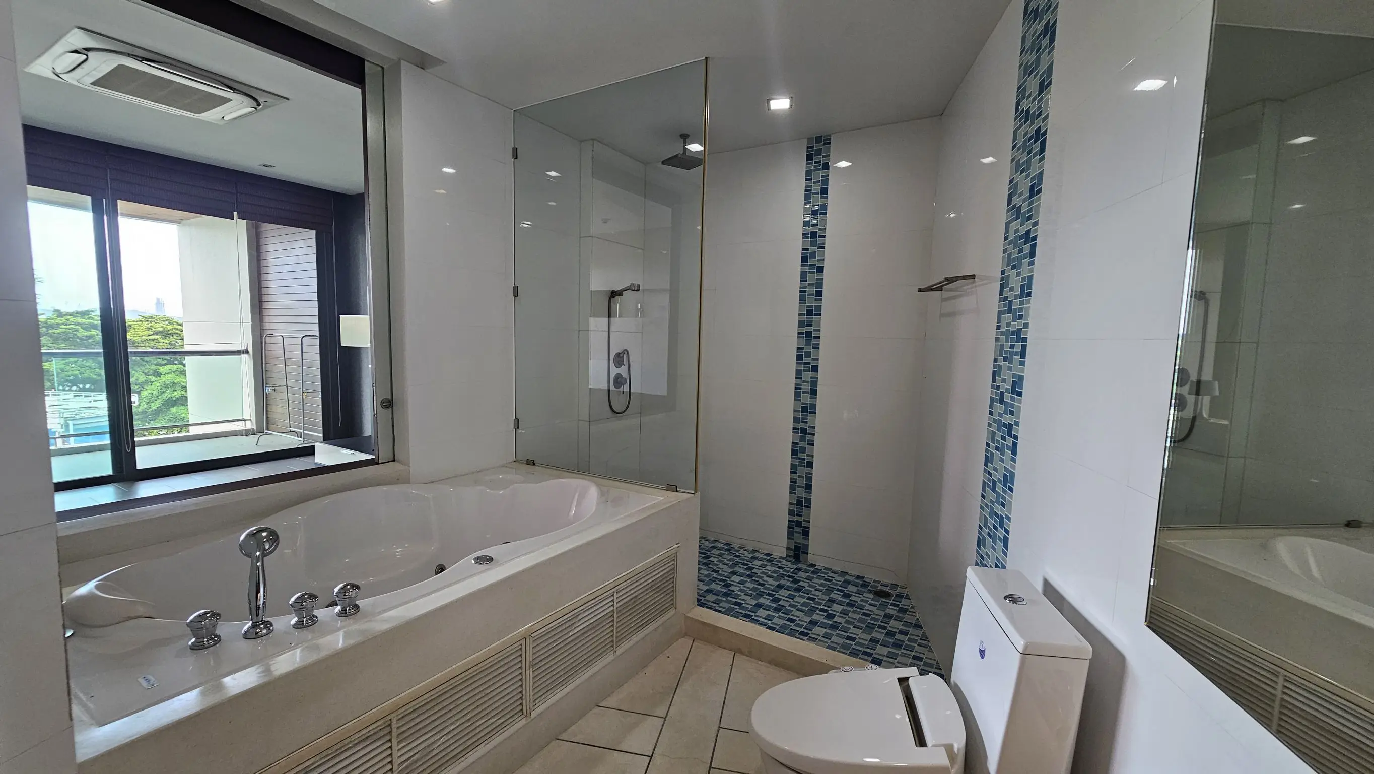 Ananya Wong Amat 2 Bedroom for sale