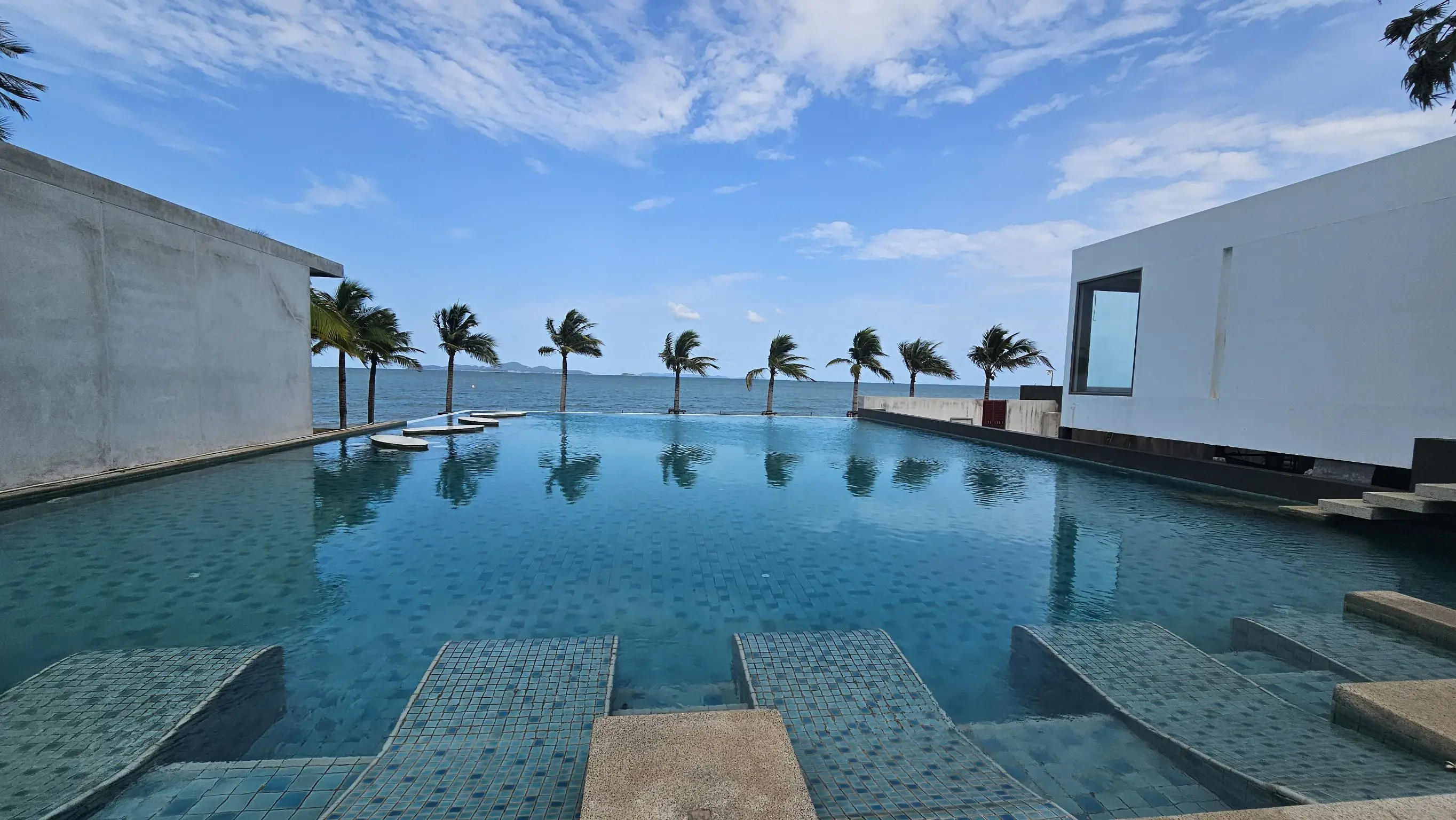 Ananya Wong Amat 2 Bedroom for sale