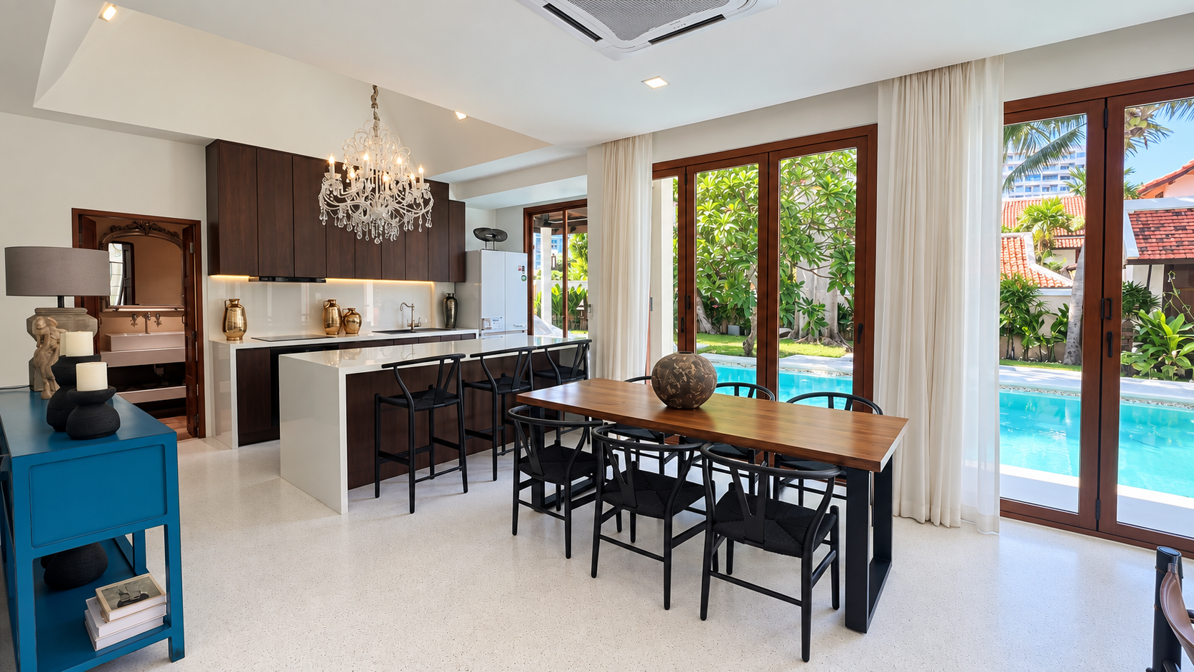 Thai-Bali villa Pattaya 5 Bedroom for sale