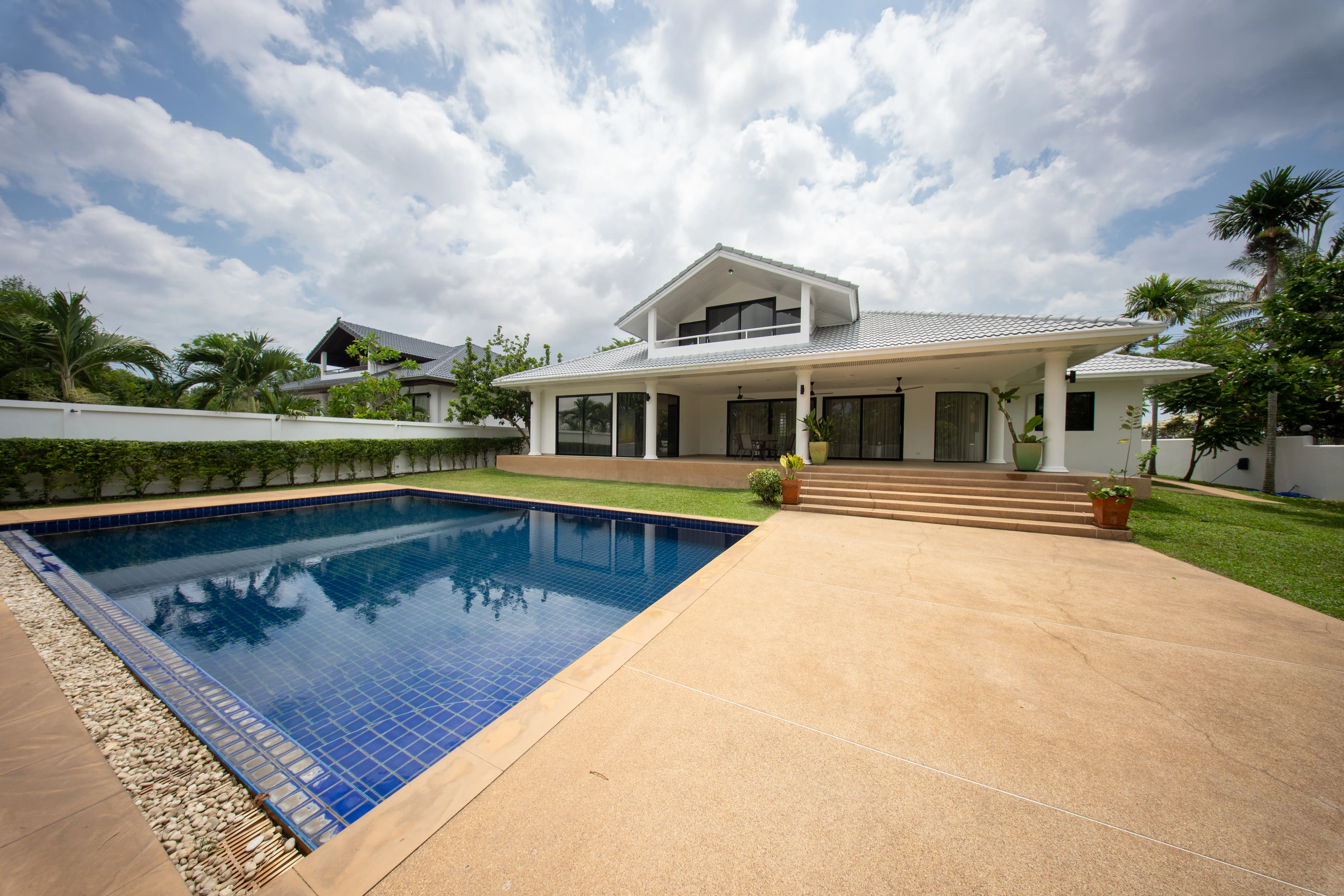 1 Story in Nongmaikaen12, 4 Bedroom for sale