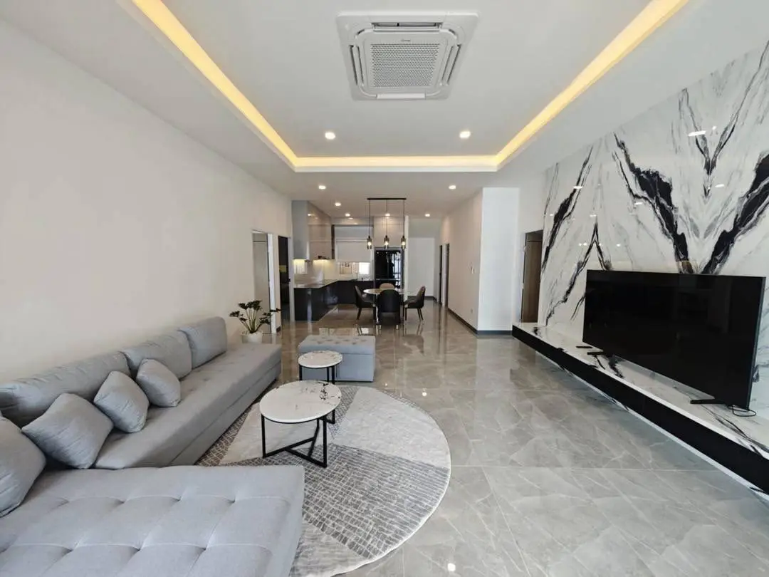 EK Mongkol Village, Jomtien 5 Bedroom house for sale