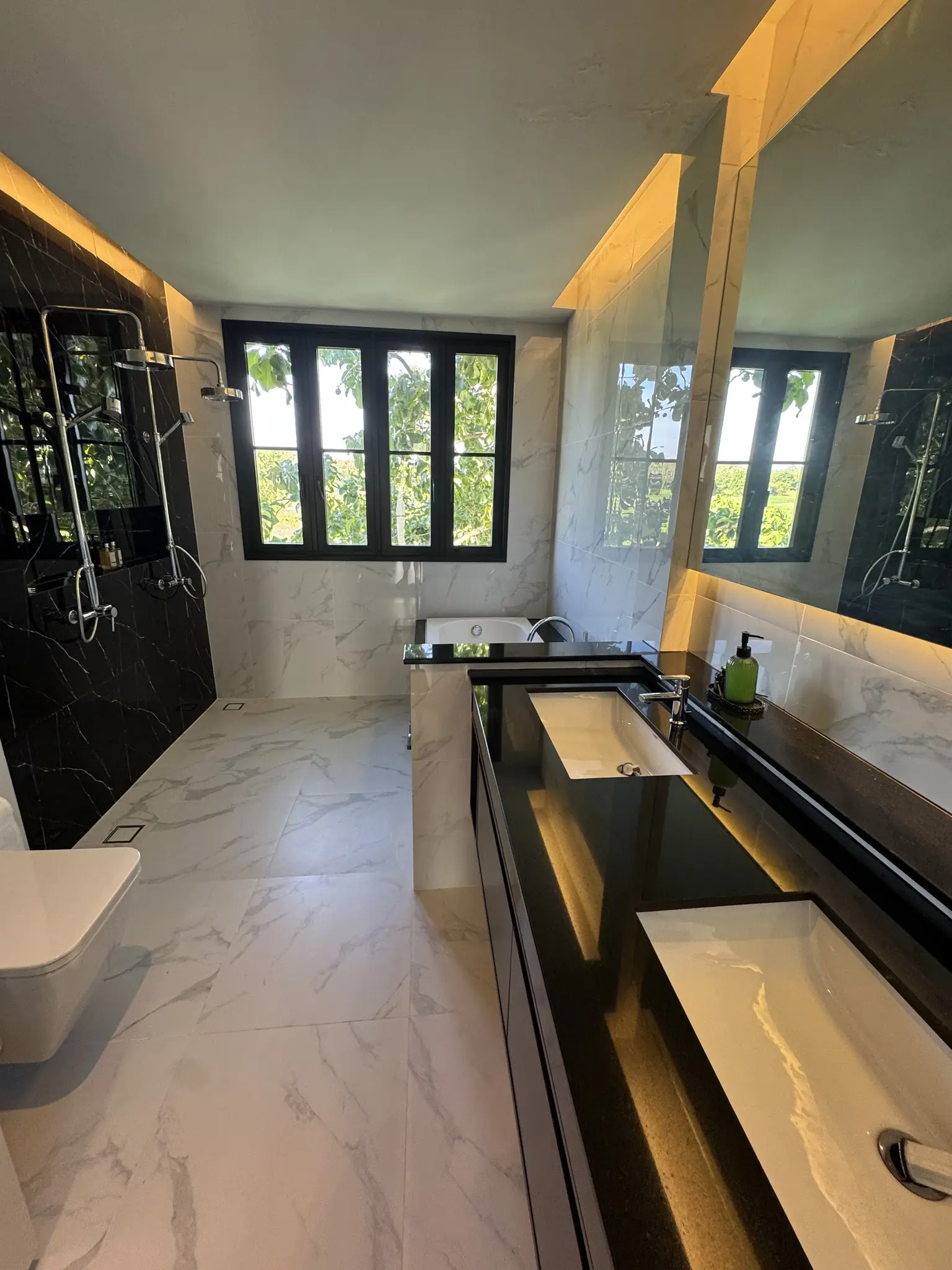 Mabprachan - brand new - 6 Bedrooms Pool Villa for sale For Sale