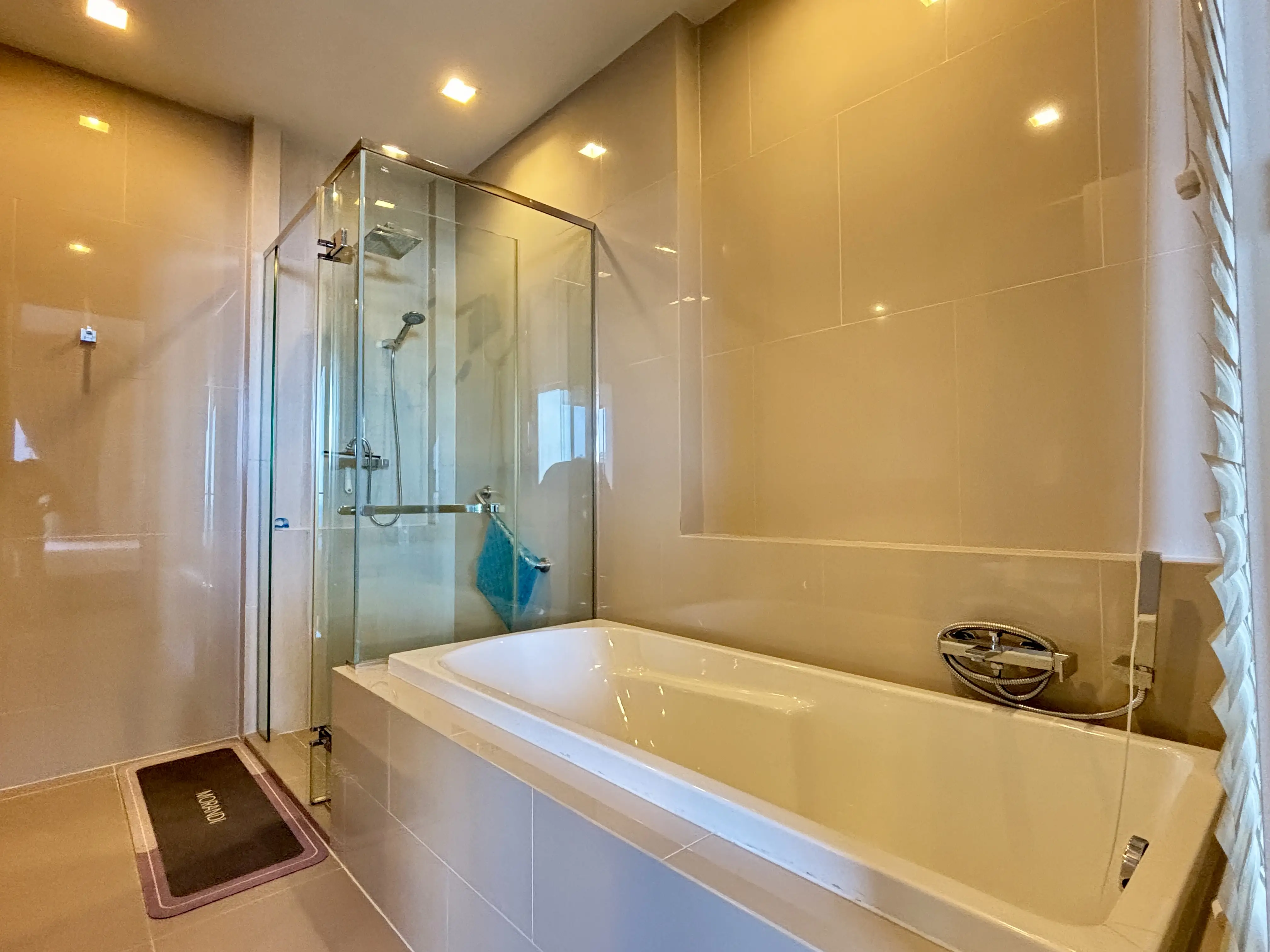 Baan Plai Haad Wong Amat 1 Bedroom for sale