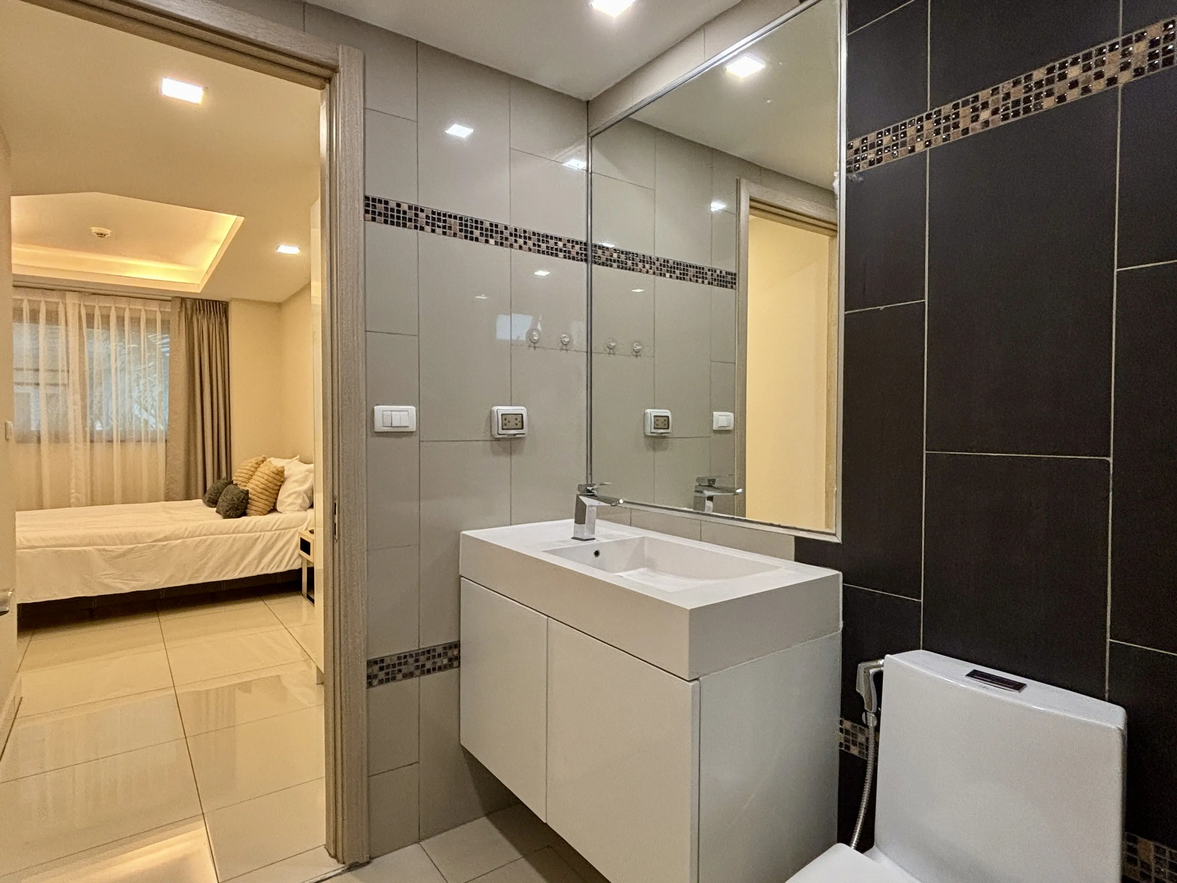 Water Park Condominium 1 Bedroom for sale