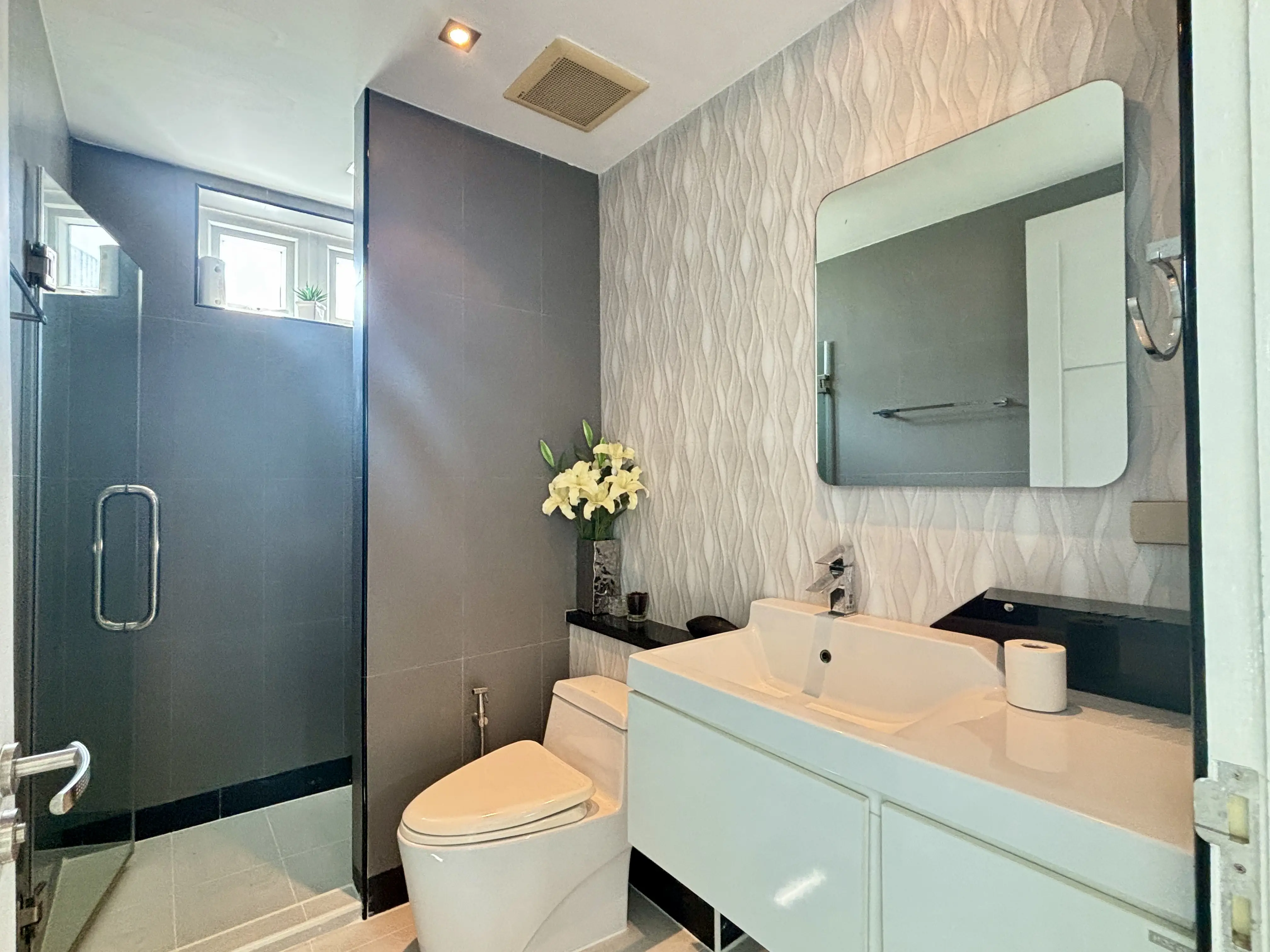 Plam Oasis Villa 4 Bedroom for sale