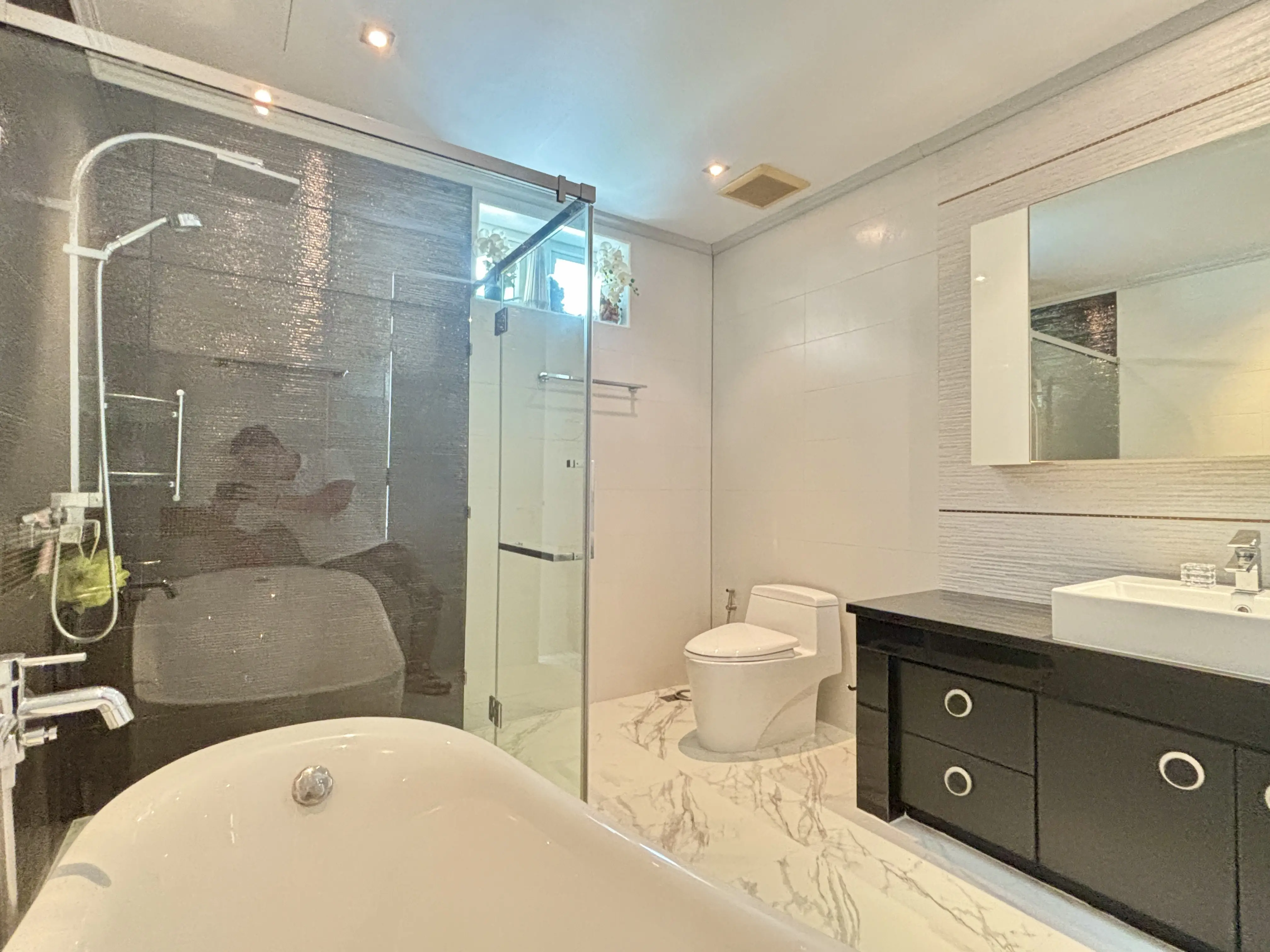 Plam Oasis Villa 4 Bedroom for sale