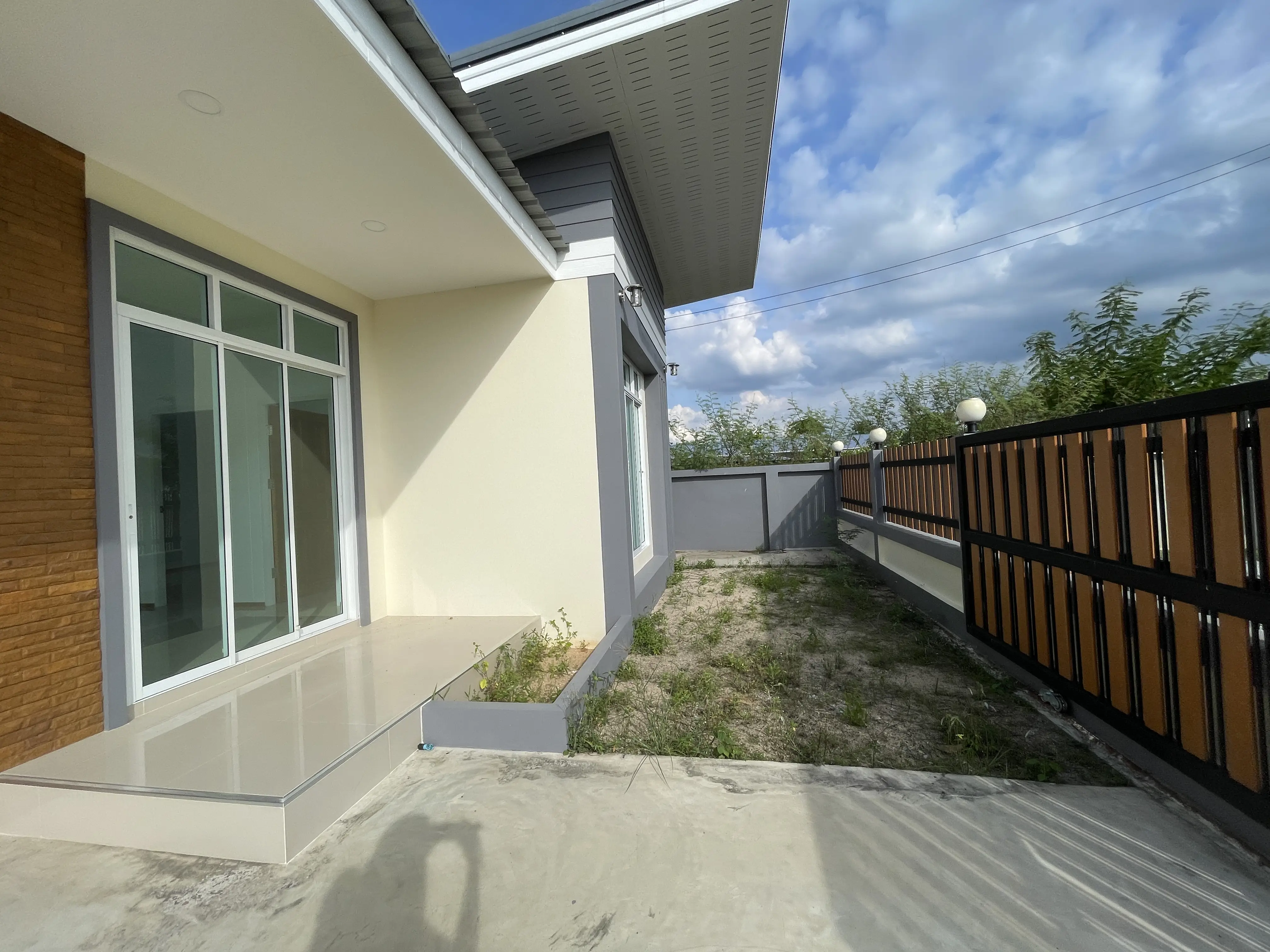 Moo Ban Wang Hin Huay Yai 2 Bedroom for sale