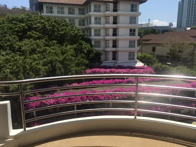 Royal cliff Garden Condominium 3 Bedroom for rent