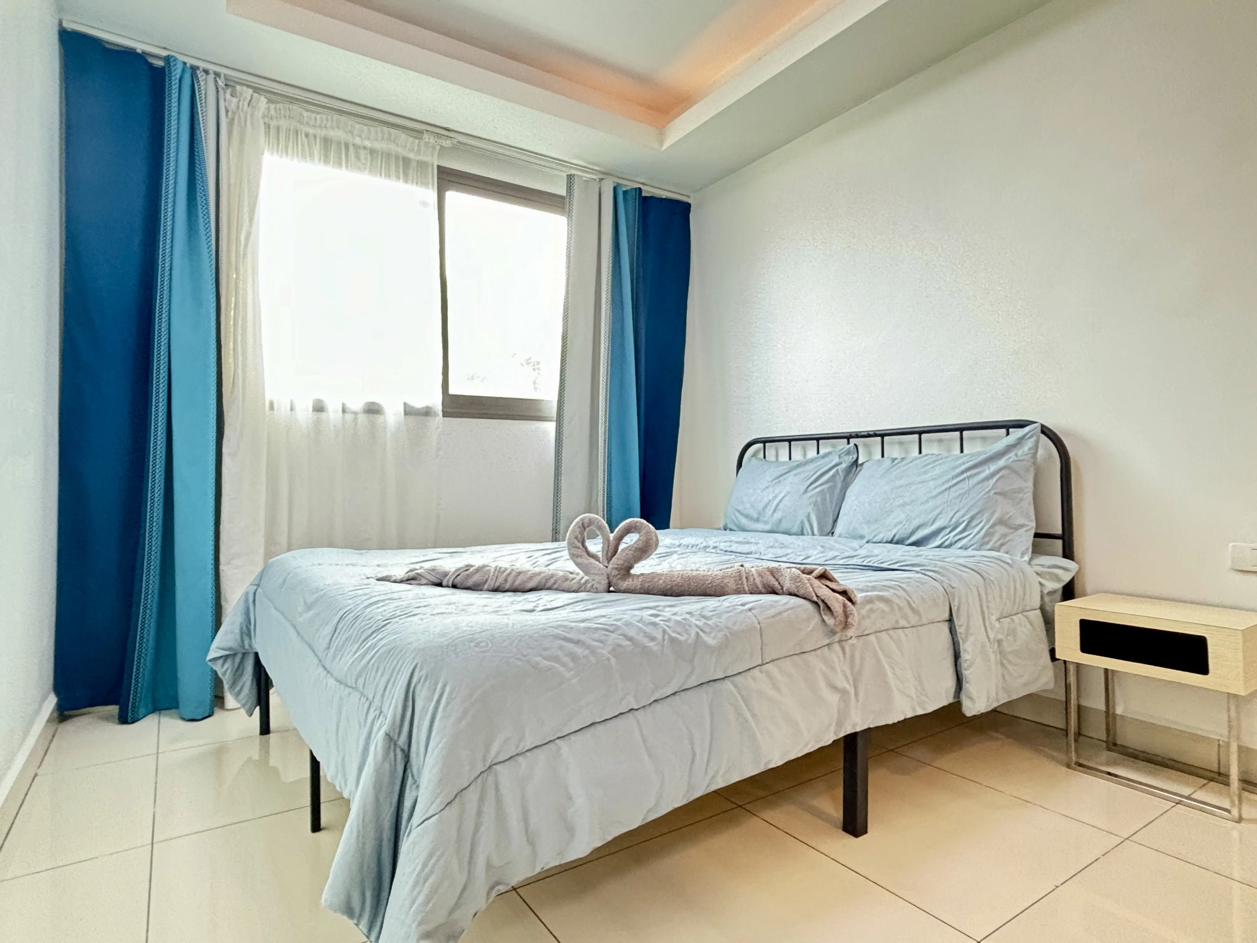 1 Bedroom  Size: 37 sq m  View: Garden View Condo in Pattaya for sale 
