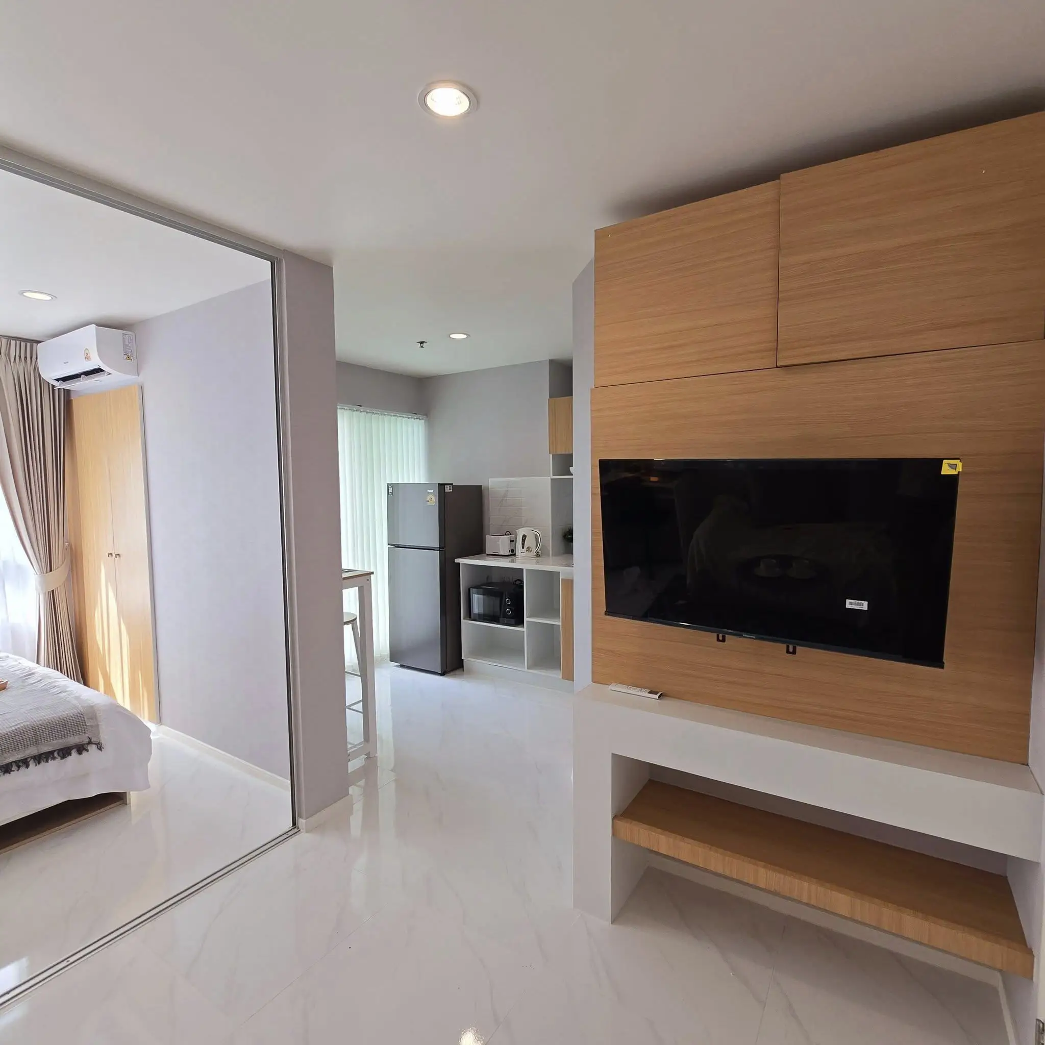 Lumpini Seaview Jomtien Condo